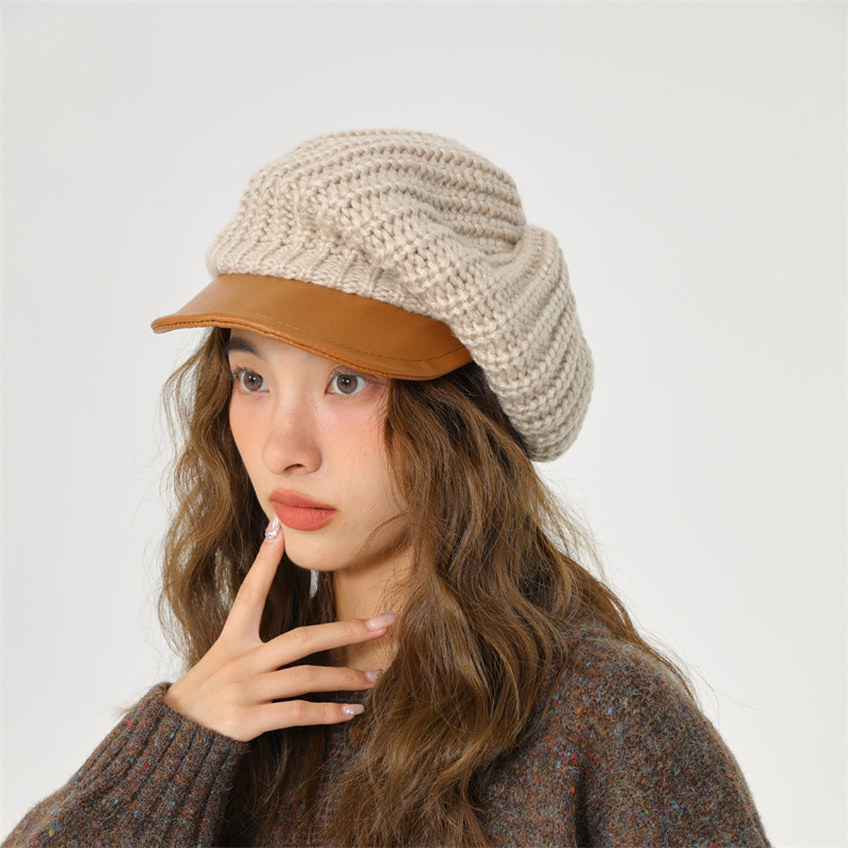Warm And Cold Proof Hat Leather Brim Splicing - enhanced image 5