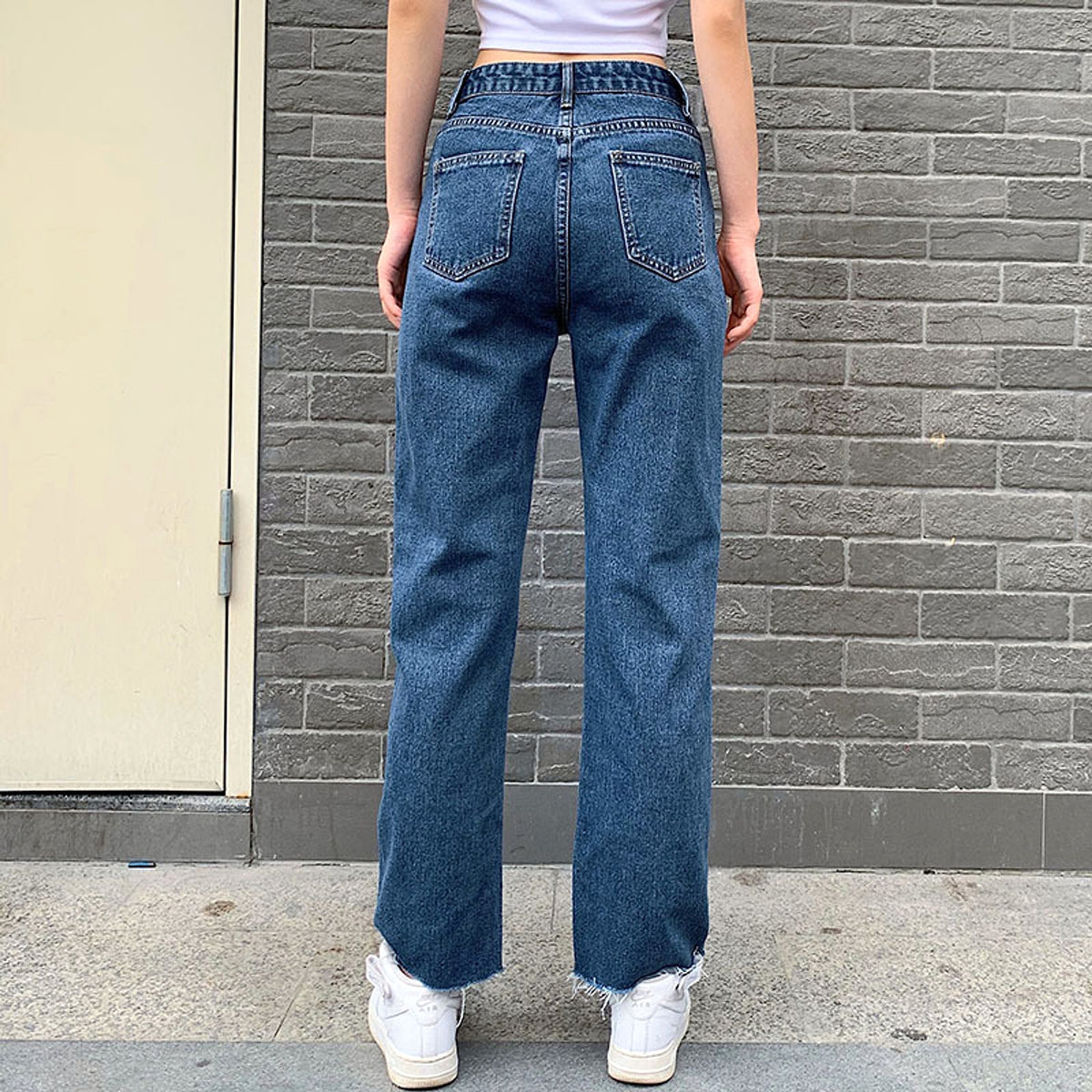 Women's butterfly straight jeans - enhanced image 5