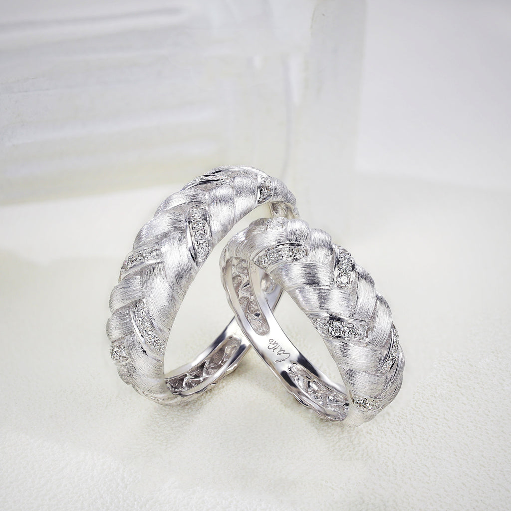 Women's Fashionable Simple Diamond Brushed Ring - enhanced image 5