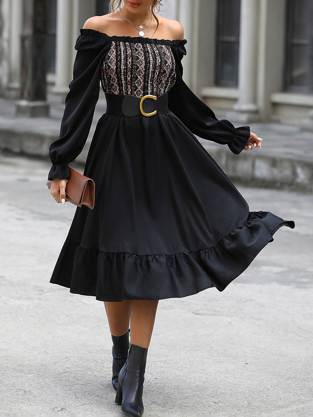 Women's Square-neck Cinched Midi Dress - enhanced image 5