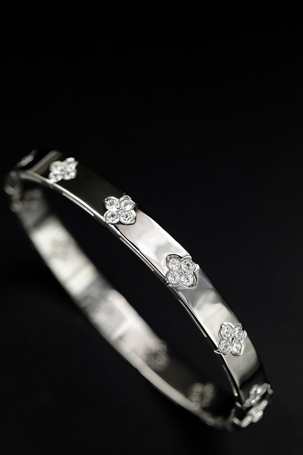 LuxeJewels™ – Vintage Clover 925 Silver Bracelet - enhanced image 5