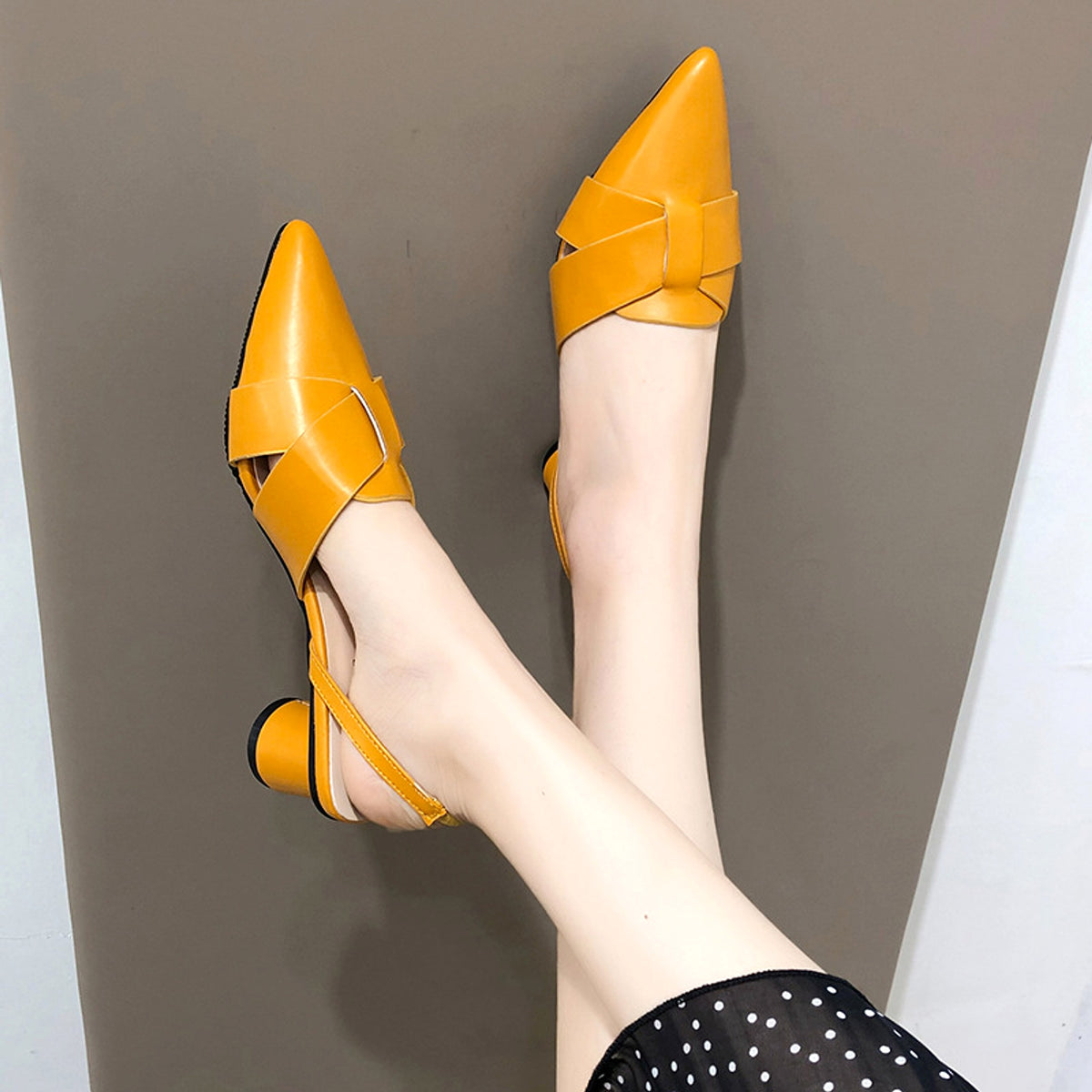 Baotou Mid-heel Thick-heeled Roman High-heel Shoes - enhanced image 6