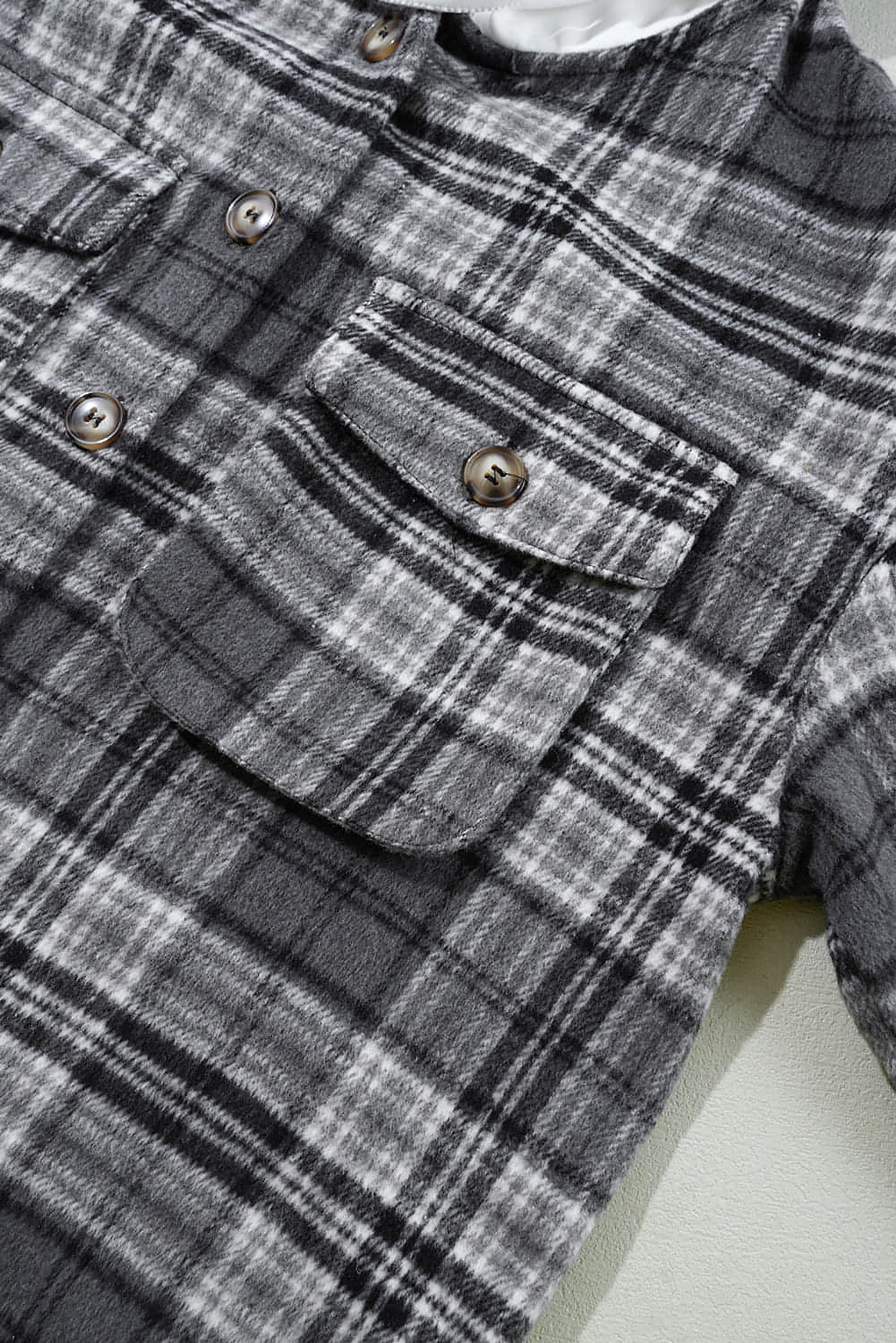 Black Plaid Print Flap Pockets Contrast Hooded Loose Shacket. - enhanced image 6