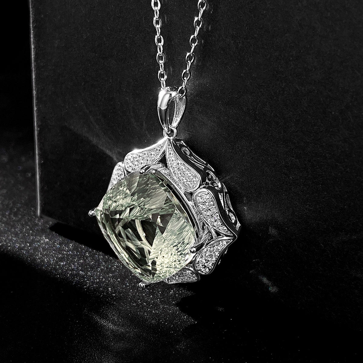 European And American Entry Lux Sweater S925 Silver Inlay Large Natural Green Crystal Pendant - enhanced image 6