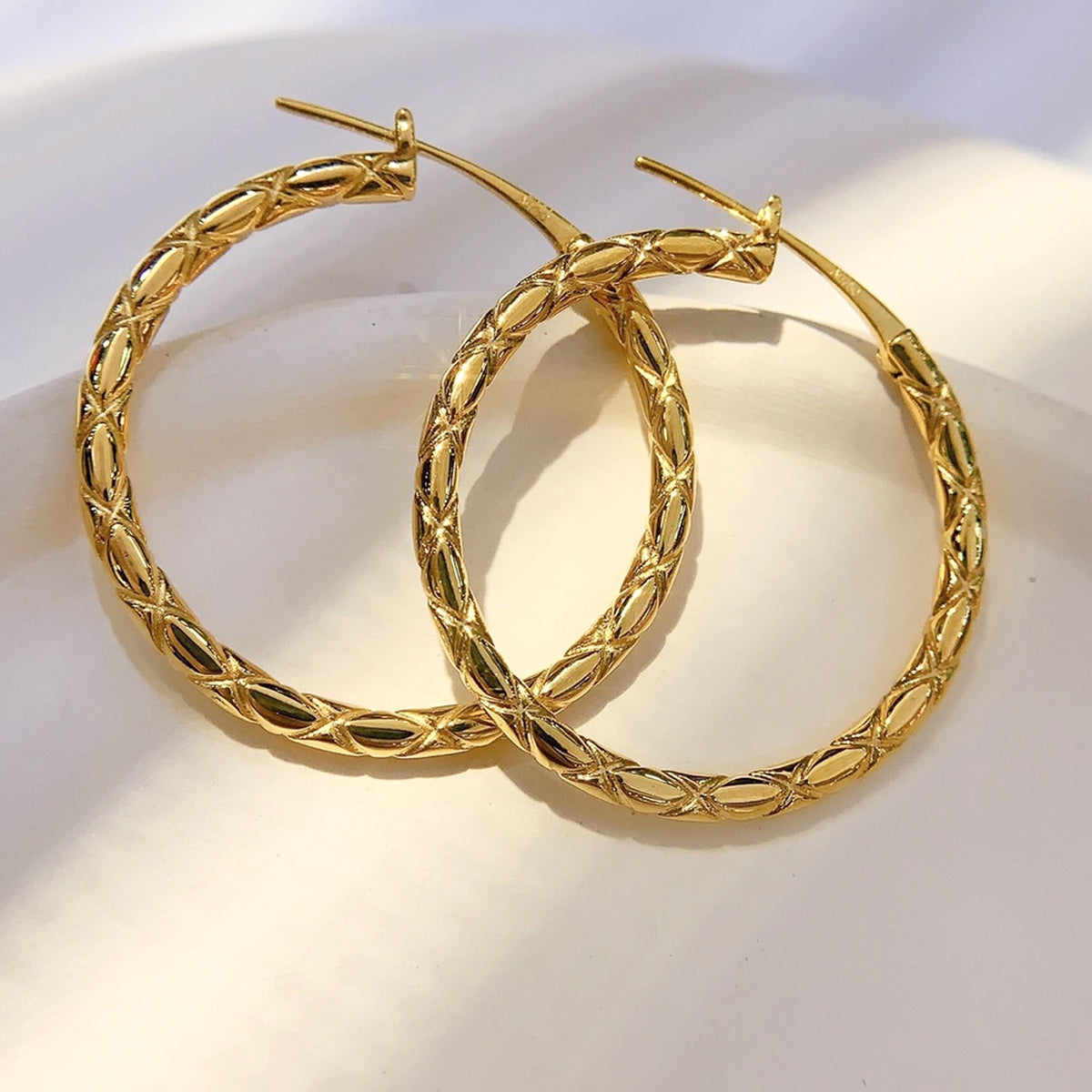 Fashion Classic Versatile Rhombus Earrings - enhanced image 6