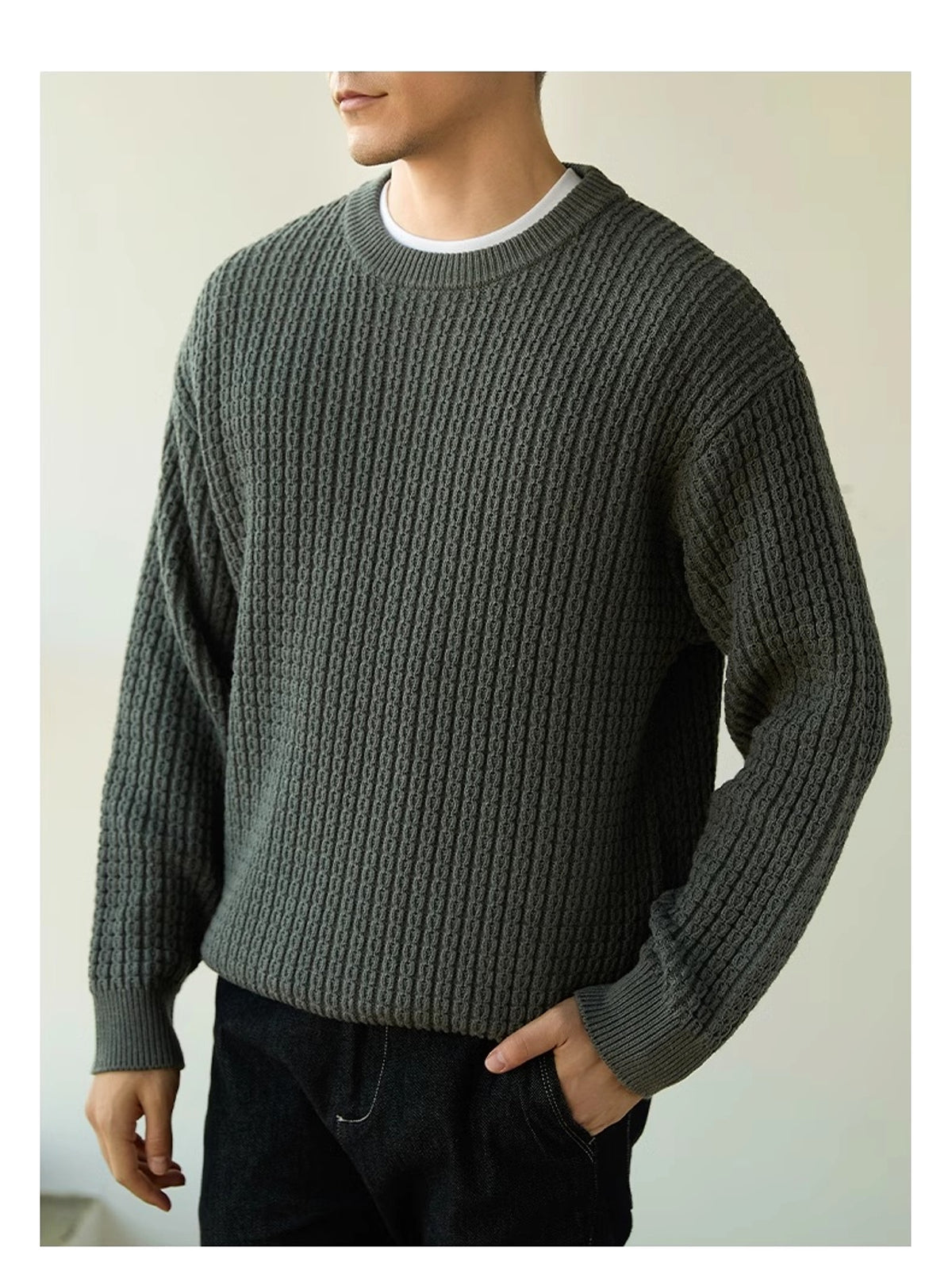 High-end Long Sleeve Loose Round Neck Men's Knitwear - enhanced image 6