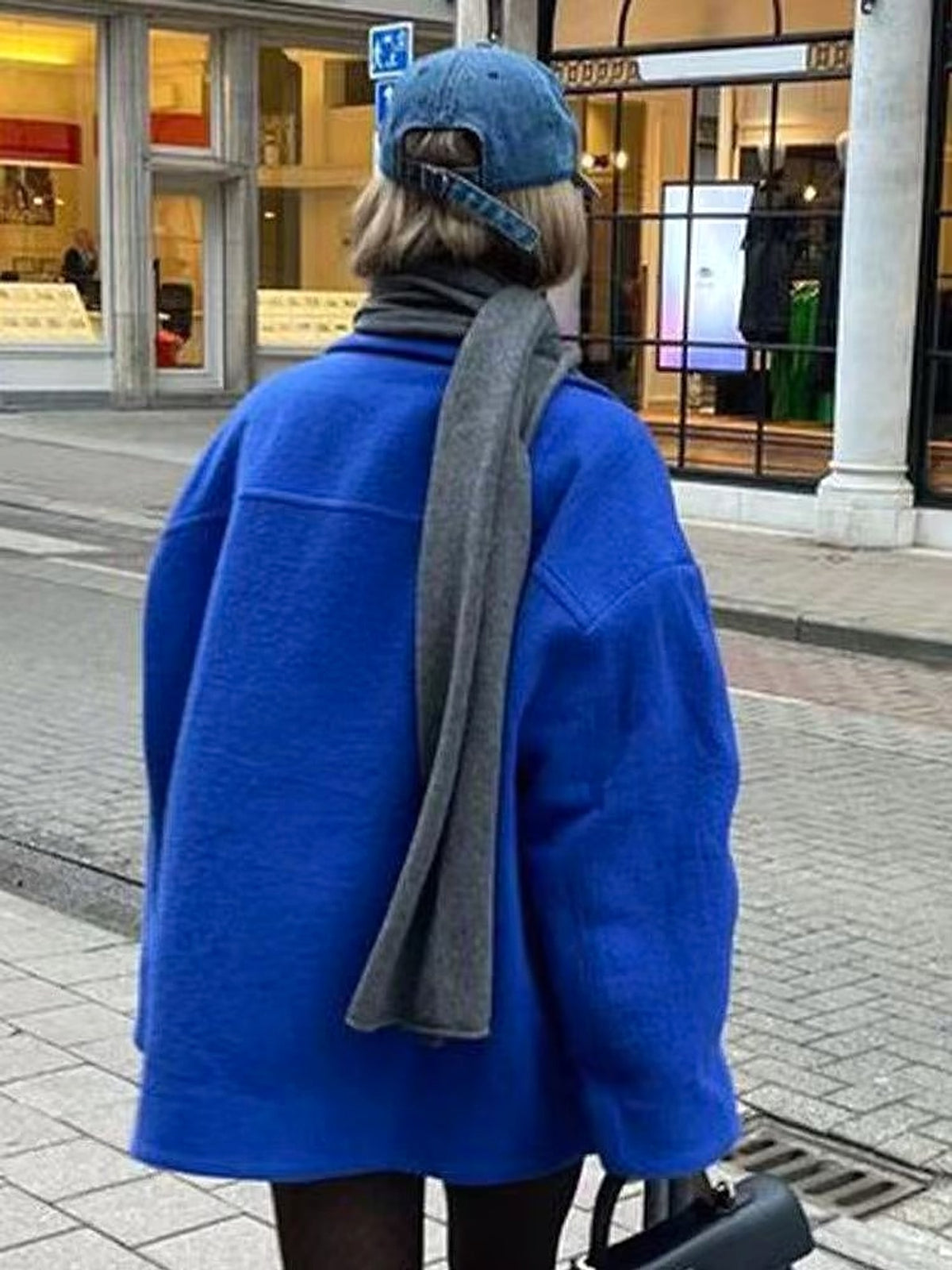 A1. Loose Double-breasted Short Design Woolen Coat - enhanced image 6