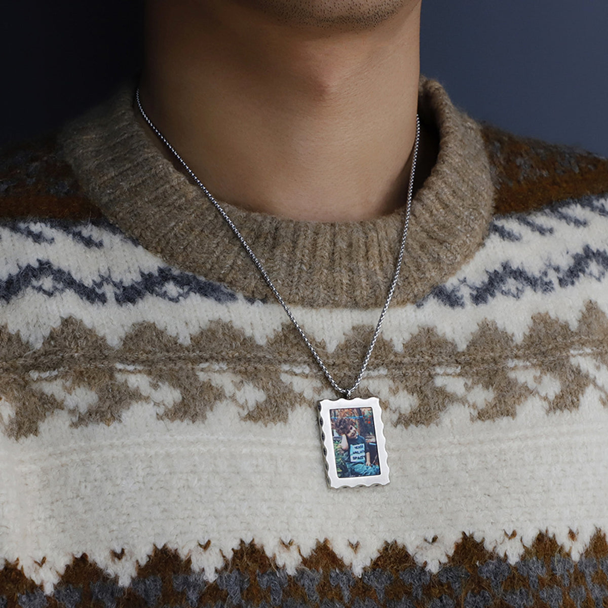 Personalized Gift Customized Photo Frame Necklace - enhanced image 6