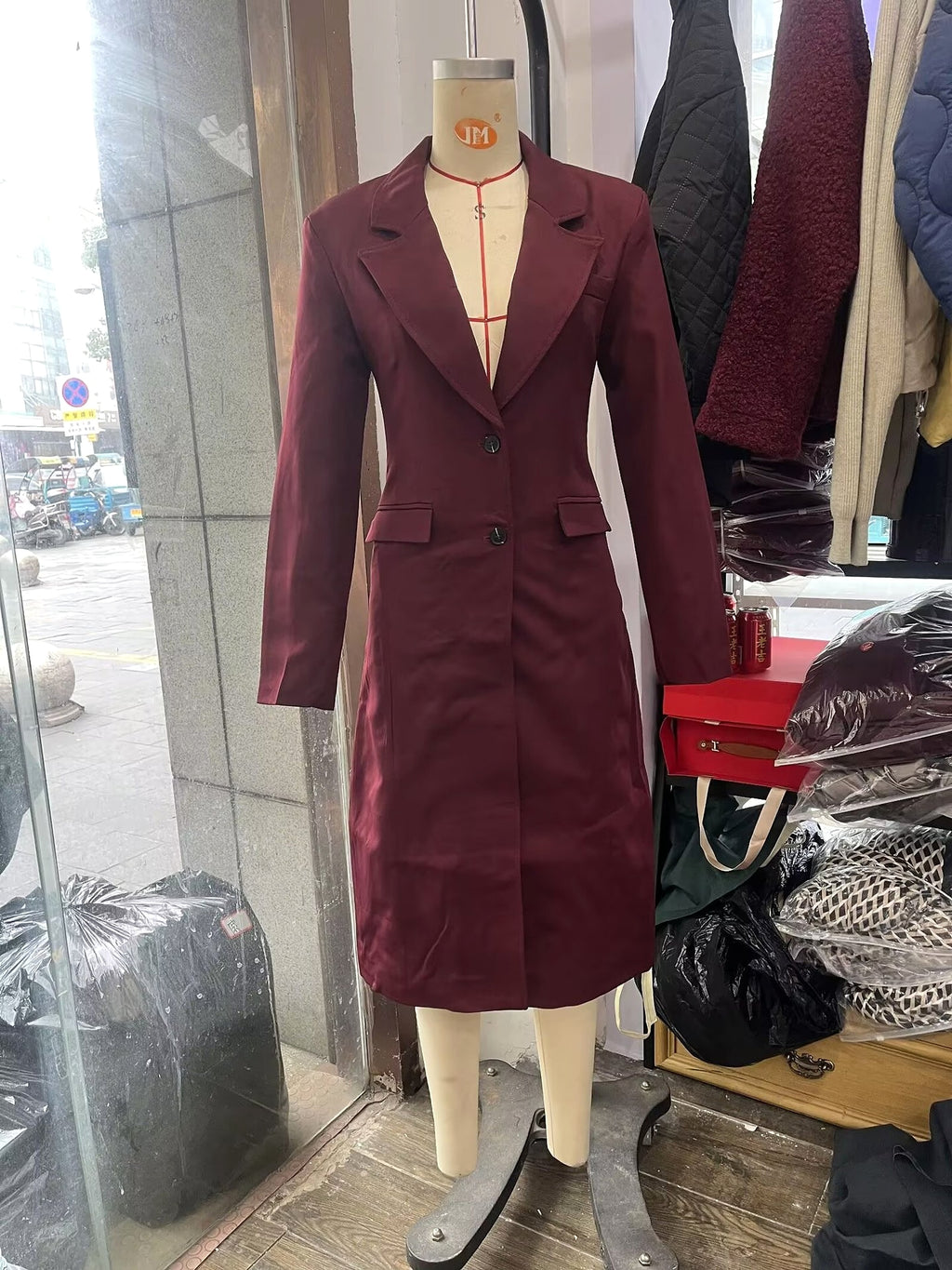 Sculpted Silhouette Coat – 25 Edition - enhanced image 6
