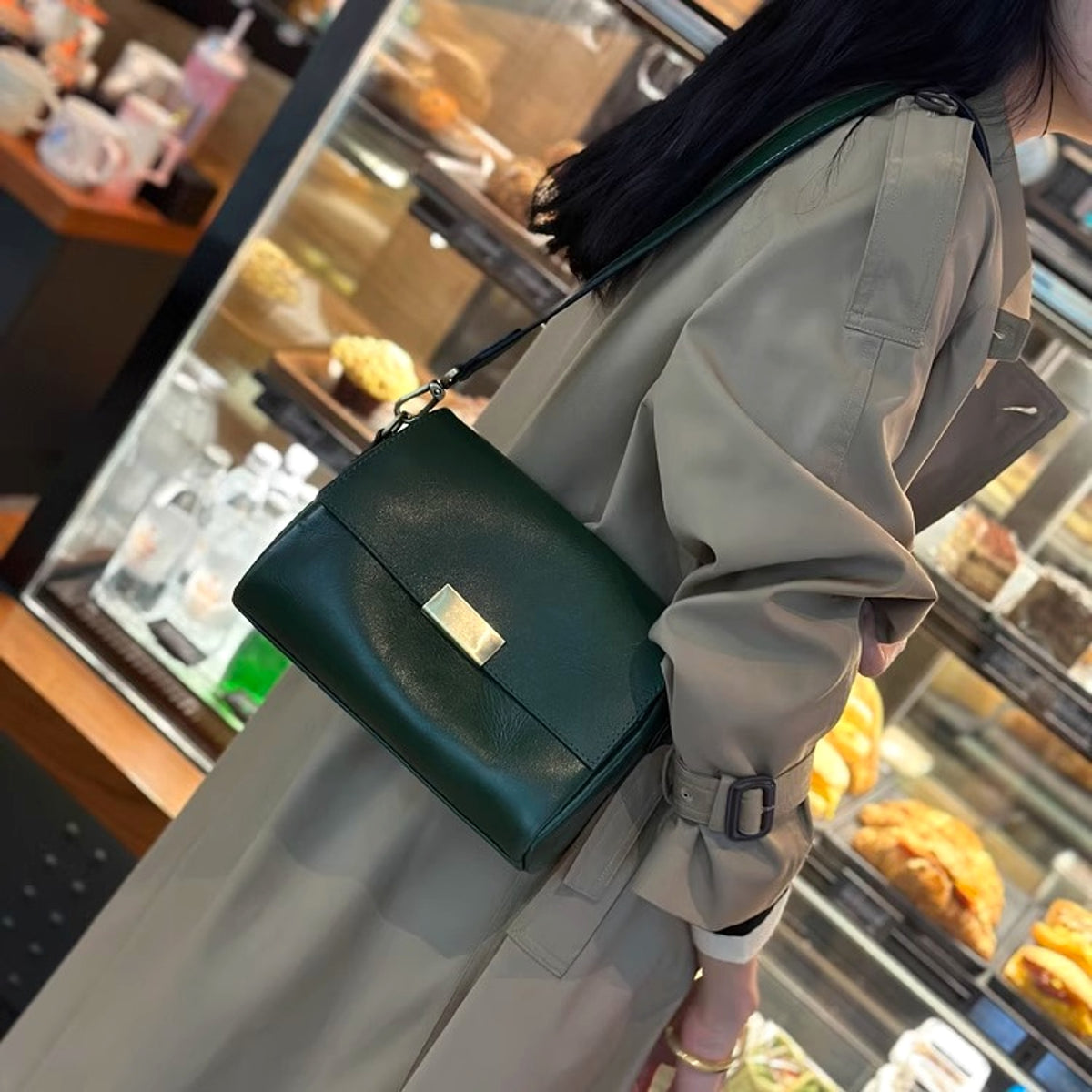 SolunaLuxe™ – Heritage Grace Shoulder Bag - enhanced image 6