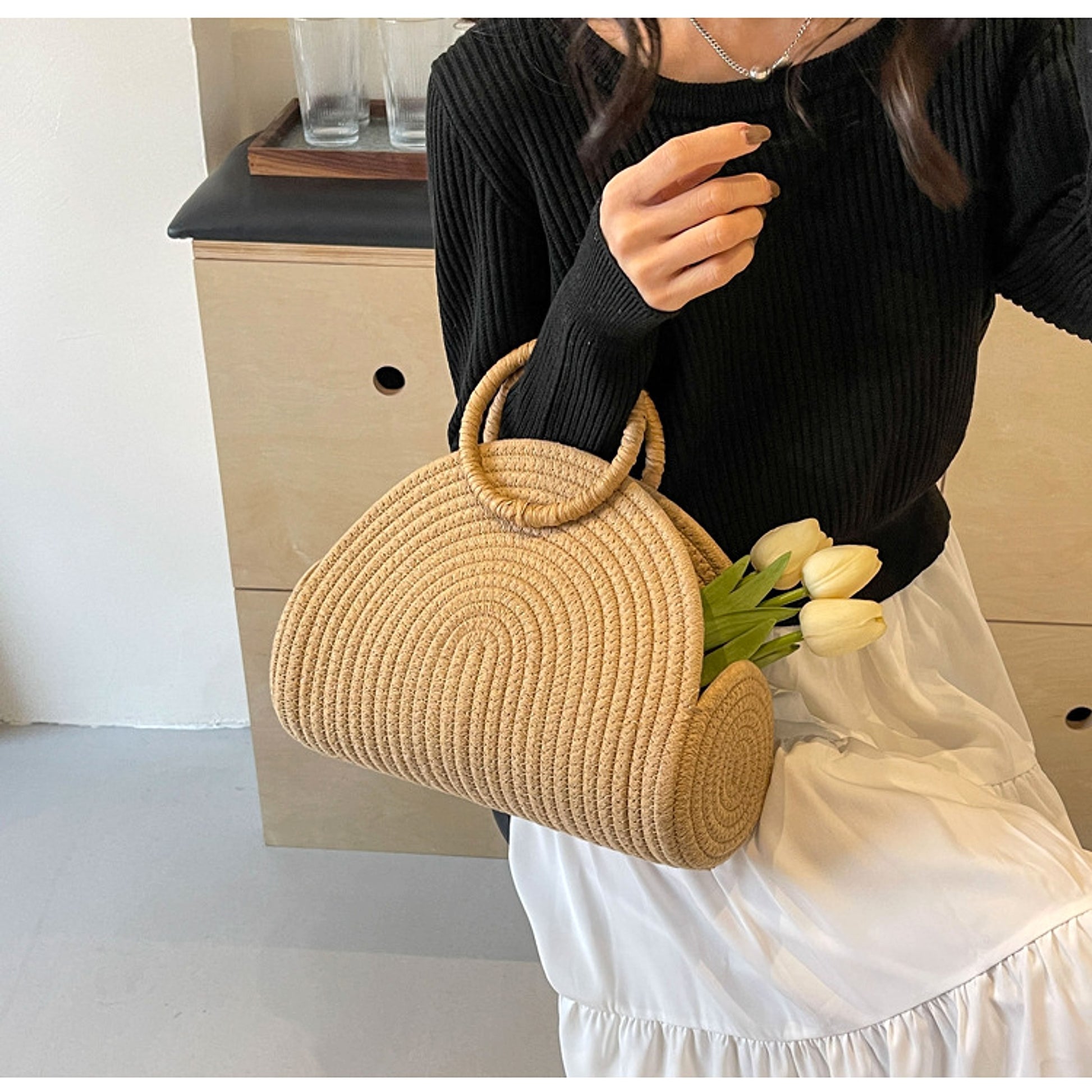 SolunaWeave™ – Tulip Shell Handbag - enhanced image 6