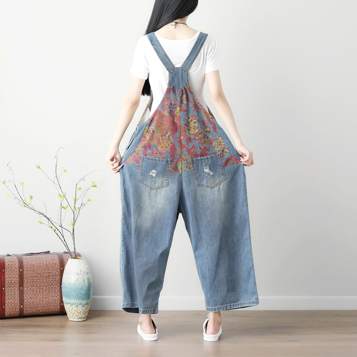 Spring And Summer Women's Plus Size Printed Suspender Pants - enhanced image 6