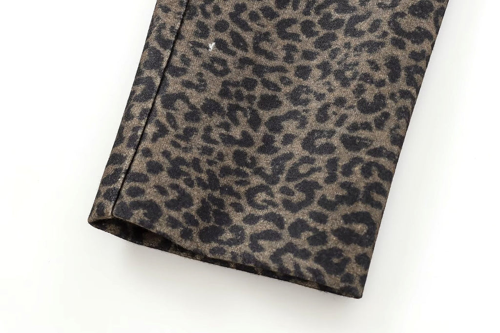 Leopard Statement Coat – Haute Edition 25 - enhanced image 7