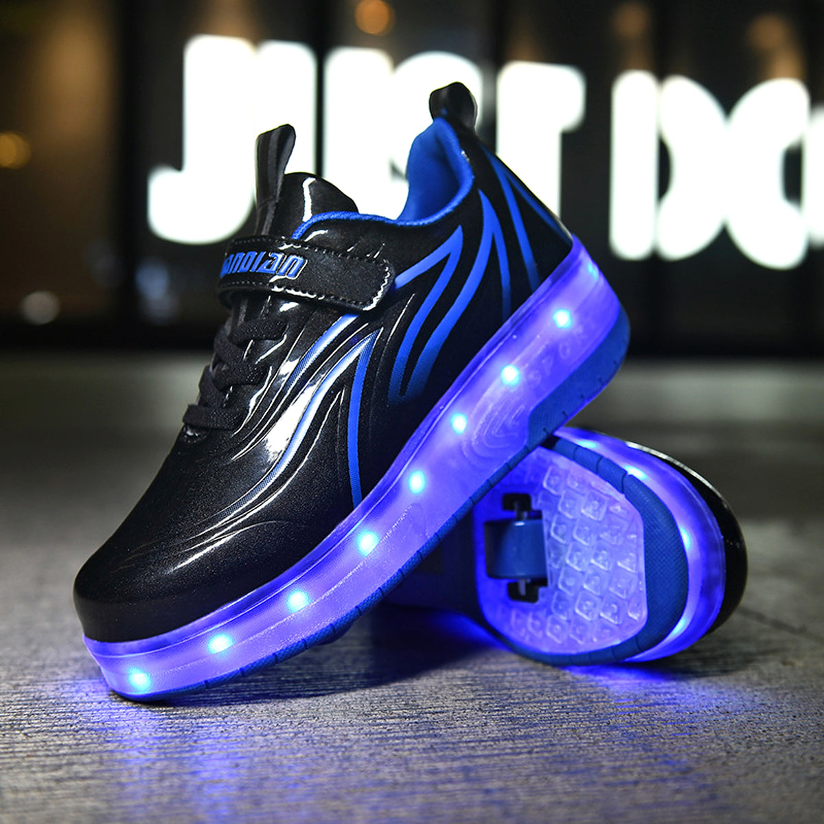 Light Charging Pulley Shoes Single And Double Wheels - enhanced image 7