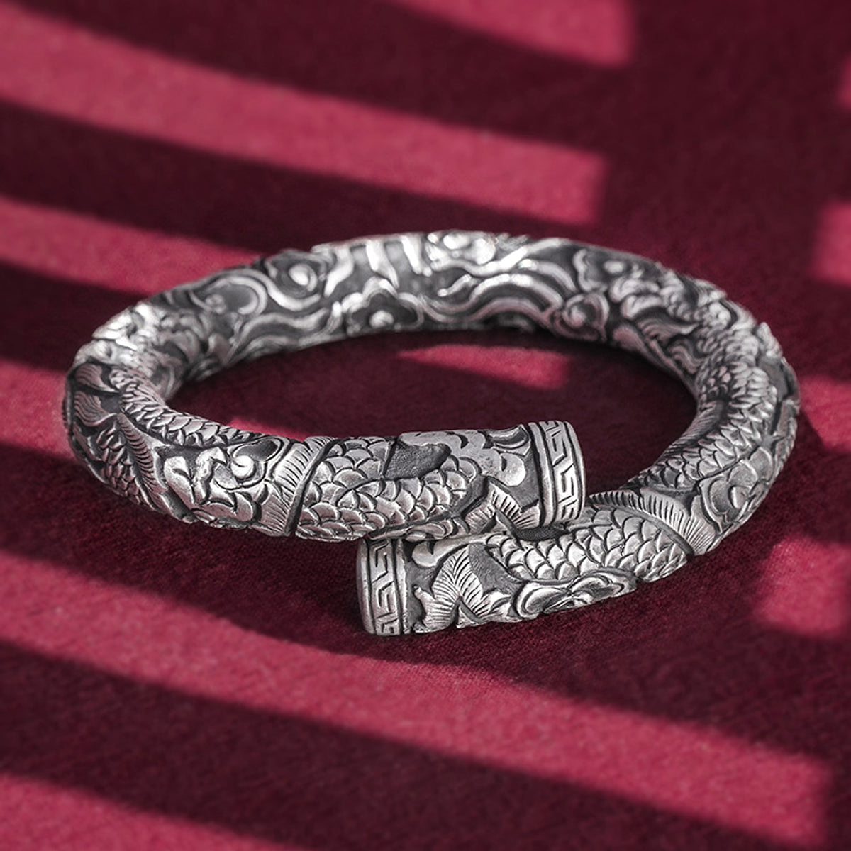 Men's Silver Double Head Bead Playing Bracelet - enhanced image 7