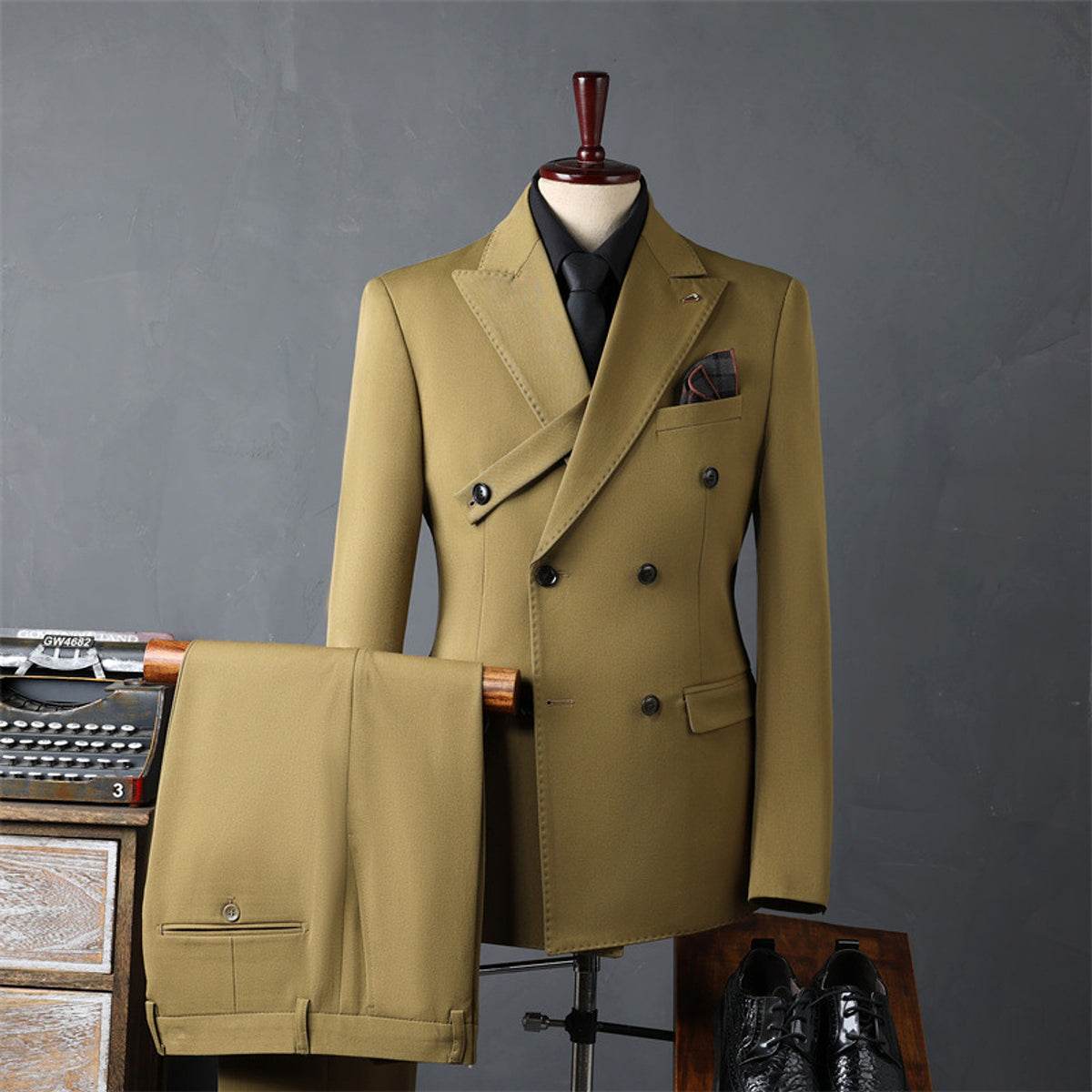 Vanderfort™ – Double-Breasted 3-Piece Suit - enhanced image 7