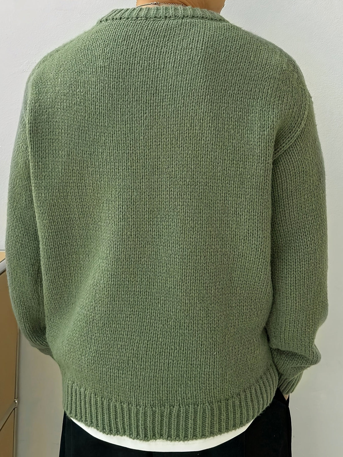 Solid Color Loose Knitted Pullover Leisure Japanese-style Retro Long Sleeve Round Neck Sweater Men - enhanced image 7