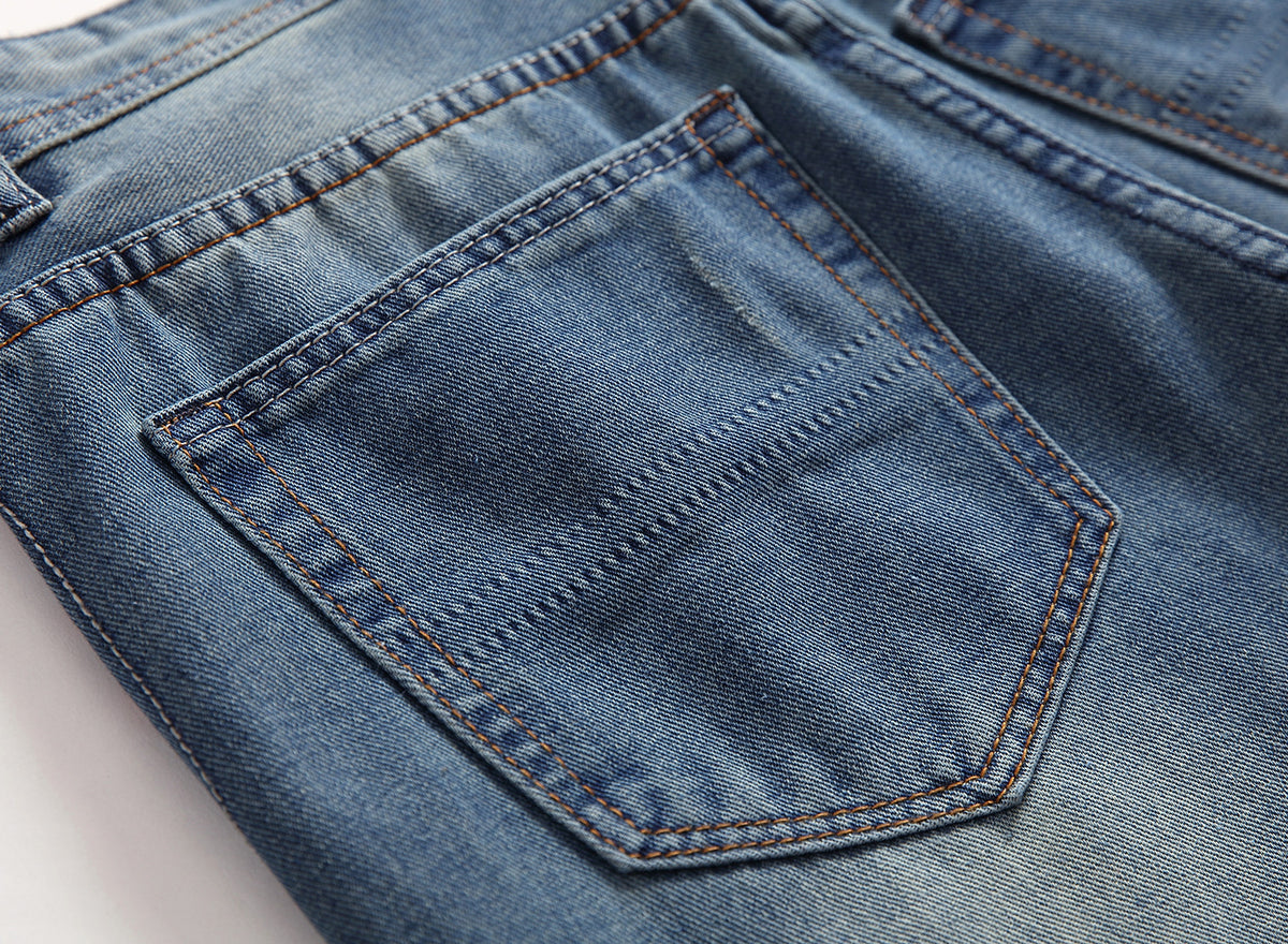 UrbanFlex™ – Herren-Jeans mit Rissen und Straight Fit - enhanced image 7