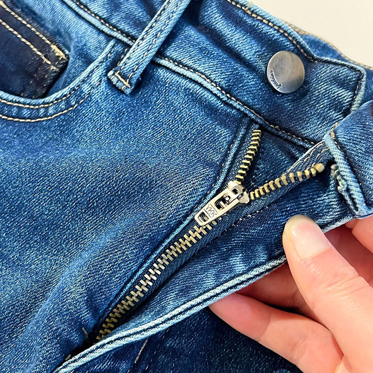 Vintage Handmade Embroidered Warm Washed Jeans Women - enhanced image 7