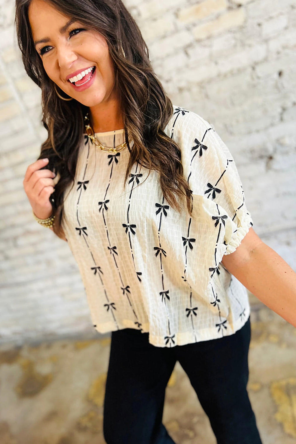 Beige Bow Print Puff Short Sleeve Top - enhanced image 8