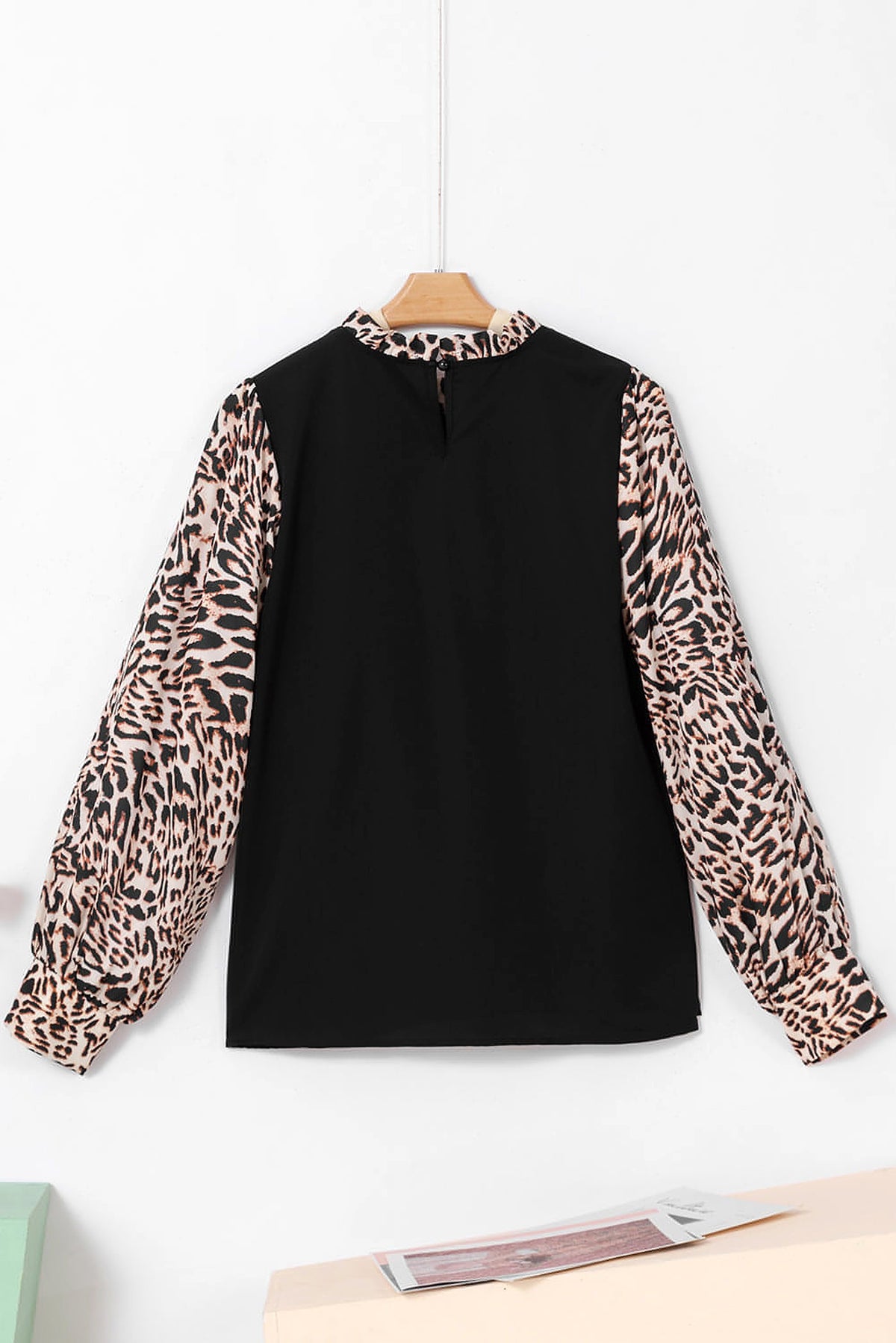 Black Contrast Leopard Print Lantern Sleeve Blouse - enhanced image 8