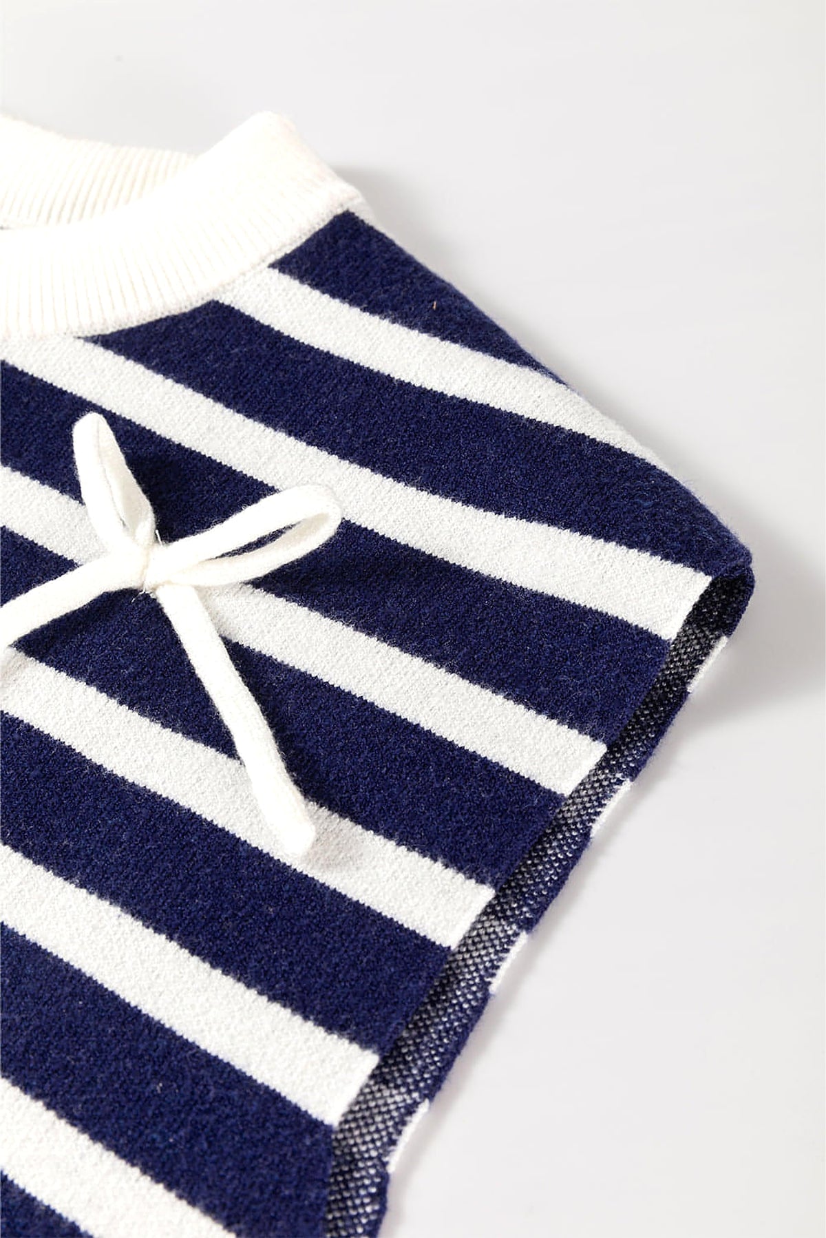 Blue Stripe Knitted Bow Decor Sweater Vest - enhanced image 8