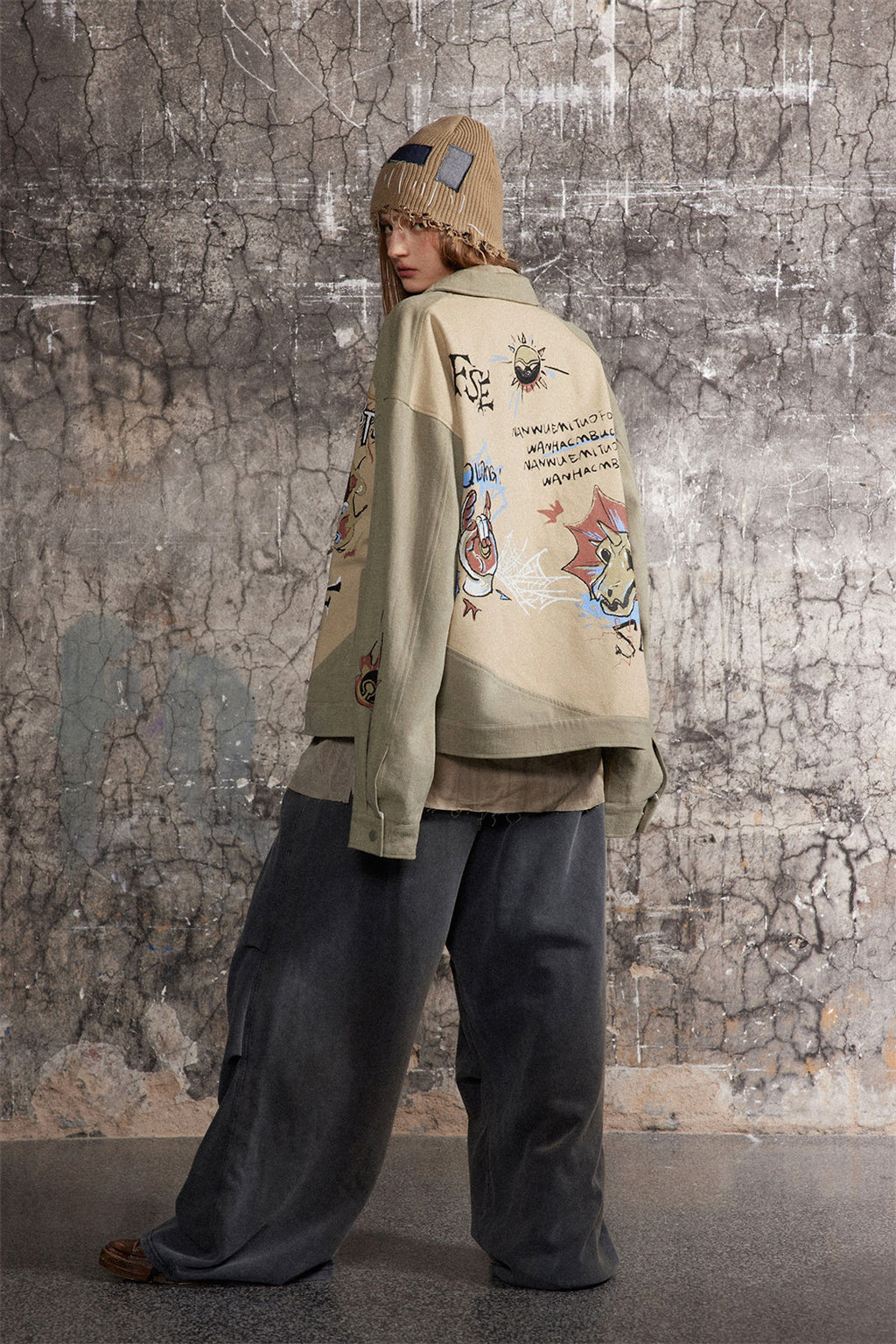 Cultural Graffiti Oil Painting Patterned Denim Jacket Men - enhanced image 8