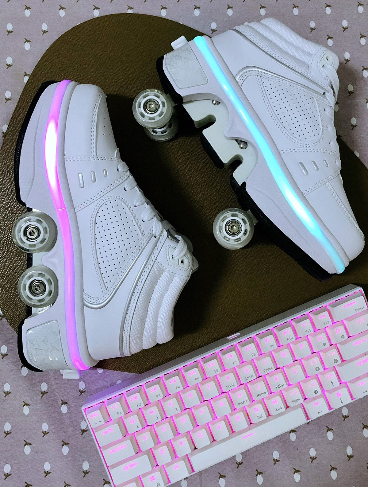 Deformation Shoes Double Row Rune Roller Skates - enhanced image 8