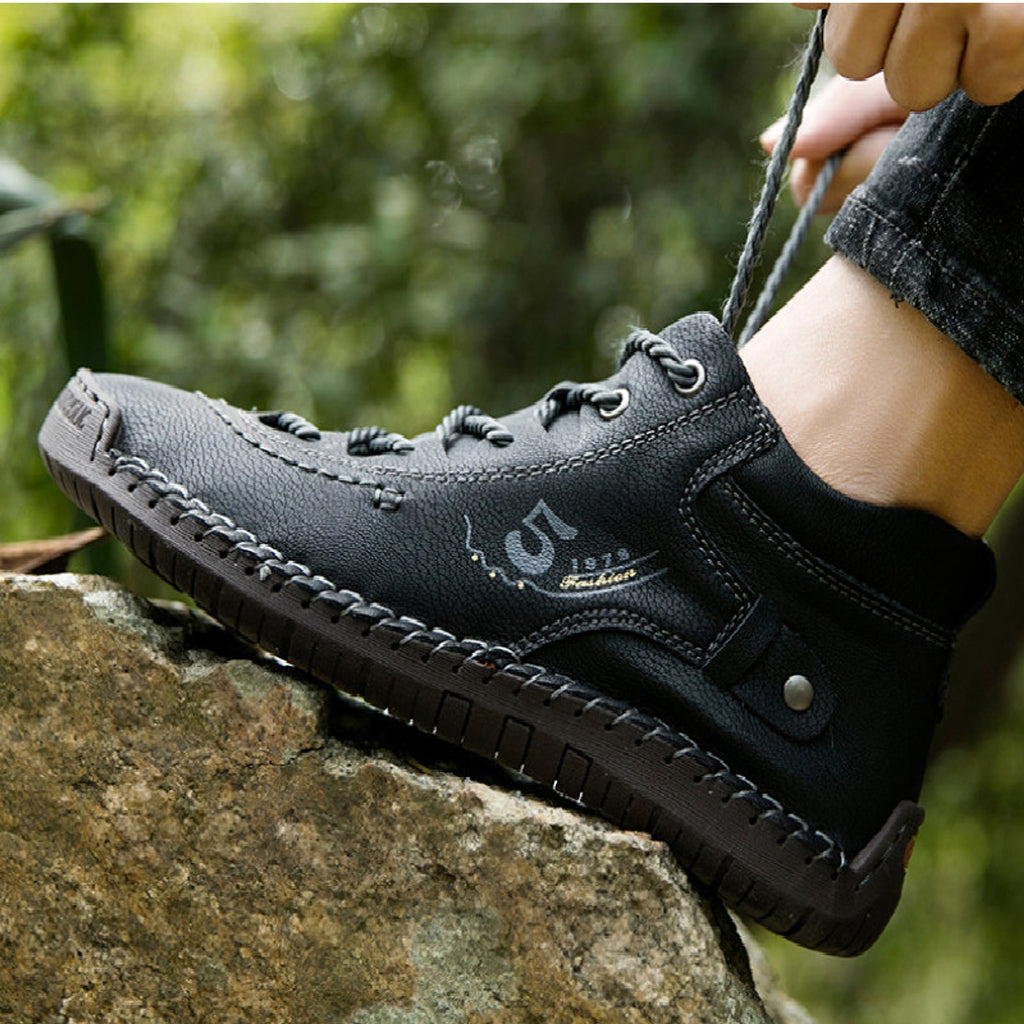 A1. Hand-sewn Men's Oversize Outdoor Boots Leather Shoes - enhanced image 8
