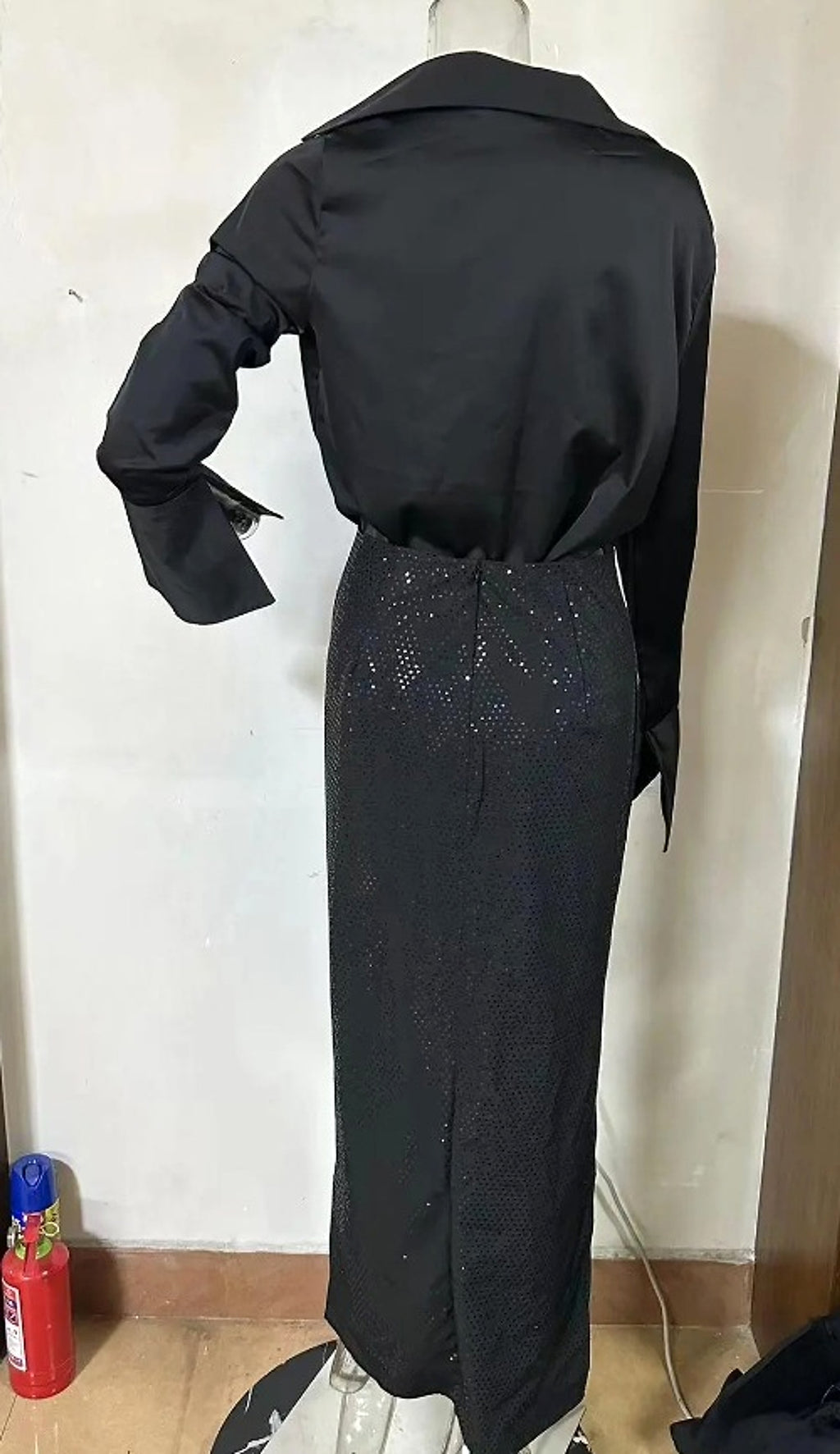 Heavy Industry Hot Diamond Split Wrap Hip Skirt Set - enhanced image 8