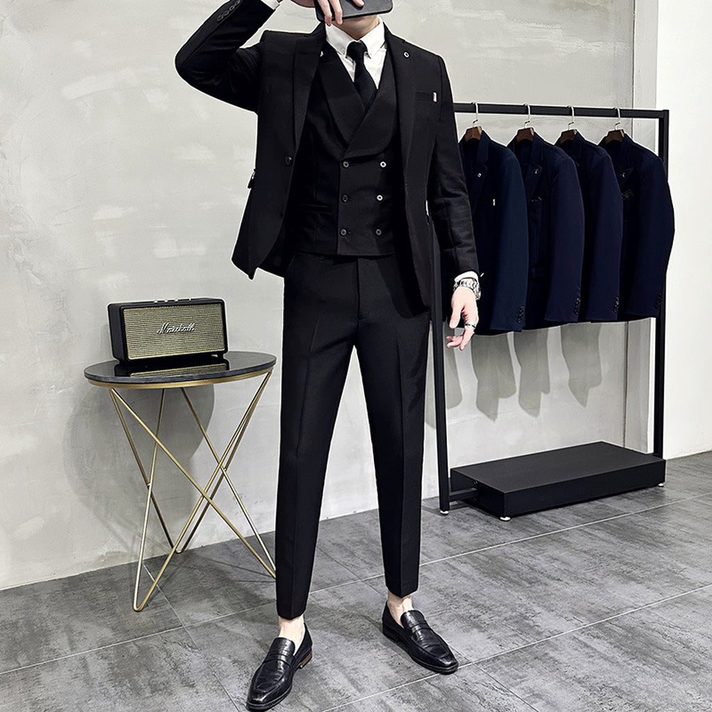 RoyalElite™ Men's Three-Piece Suit – Business & Event Perfection - enhanced image 8