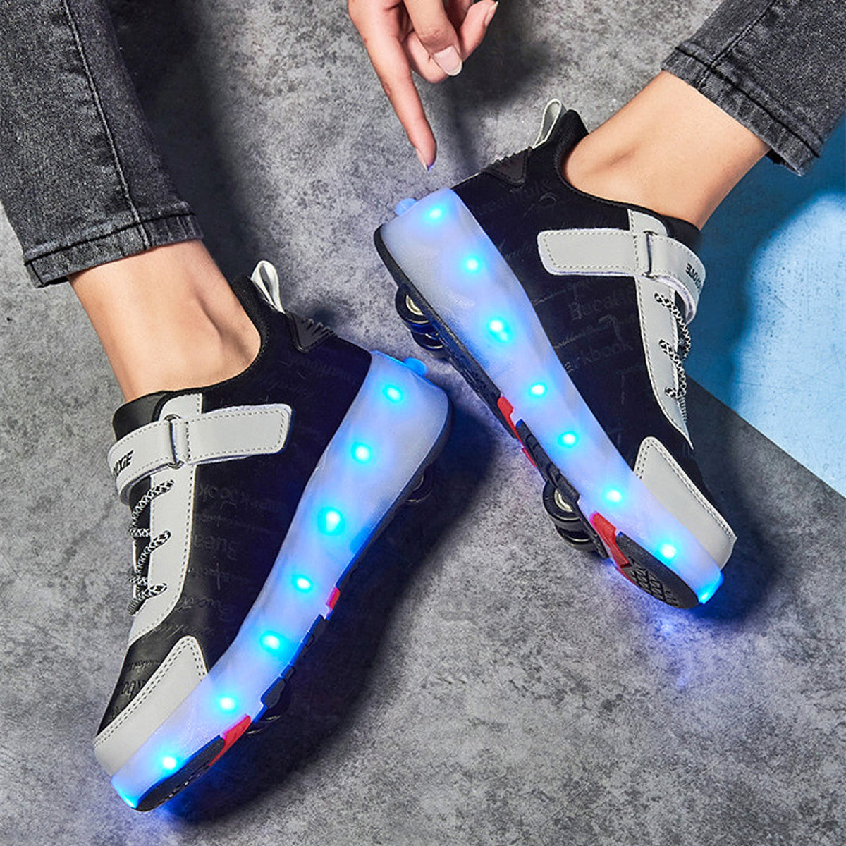 Wear-resisting Four-wheeled Berserker Shoes Roller Skates Roller Skates - enhanced image 8