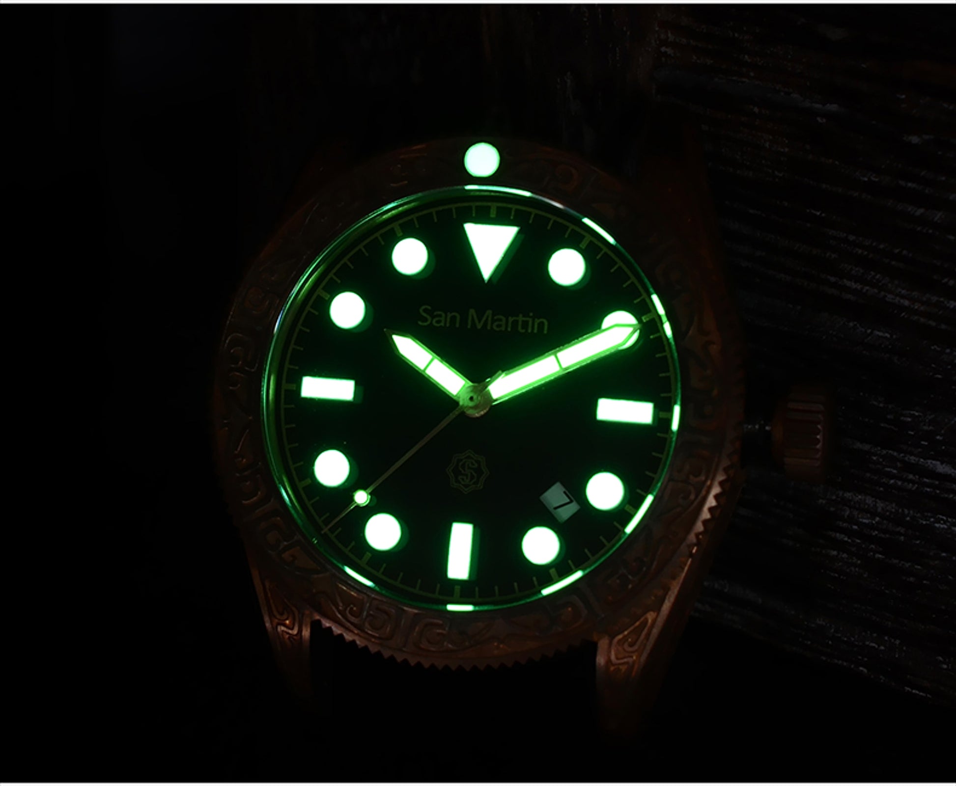 San Martin™ – Bronze Diver Automatic 200M - enhanced image 9