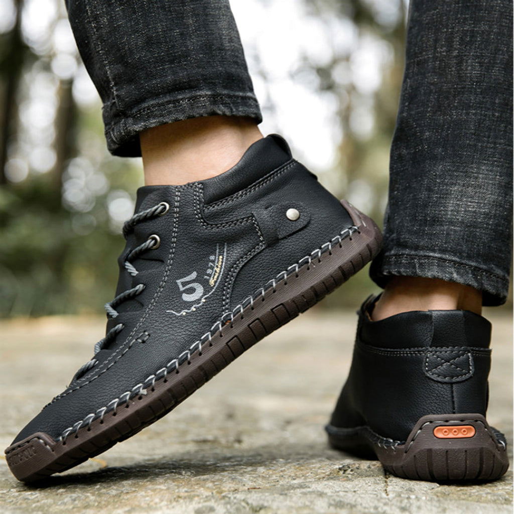 A1. Hand-sewn Men's Oversize Outdoor Boots Leather Shoes - enhanced image 9