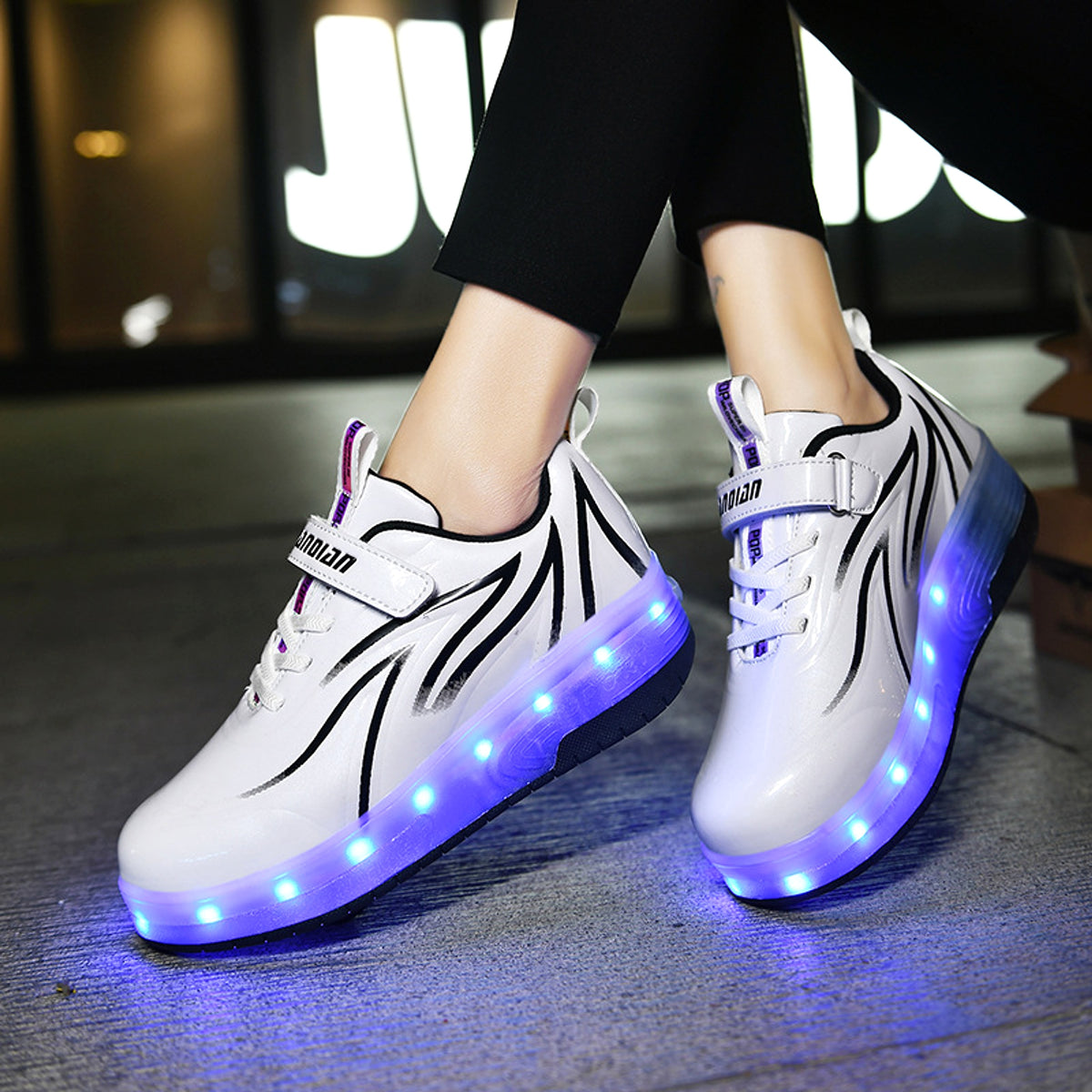 Light Charging Pulley Shoes Single And Double Wheels - enhanced image 9