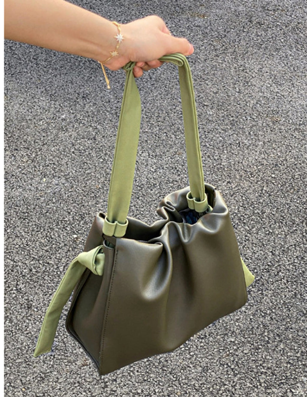 NuvellaSoft™ – Color Contrast Cloud Bag - enhanced image 9