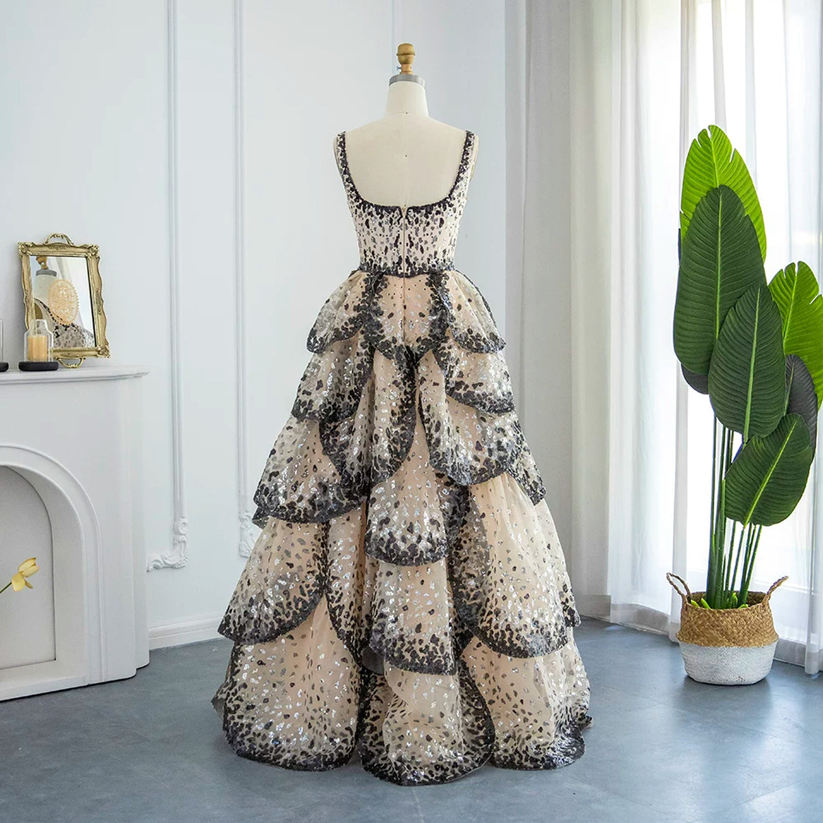 A1. Women's High-end Luxury Puffy Dress Skirt - enhanced image 9