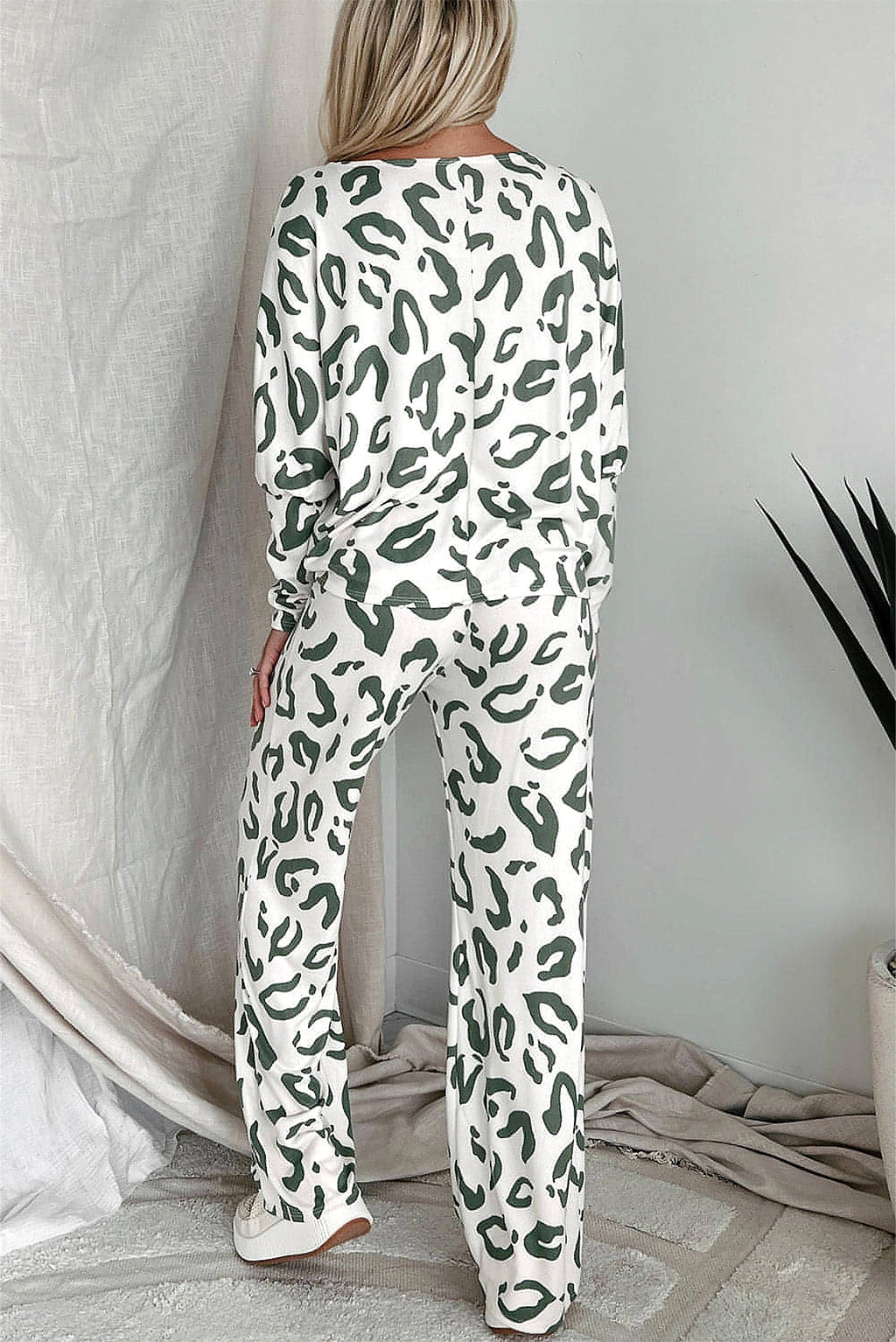 Beige Leopard Animal Print Long Sleeve and Pants Loungewear Set - enhanced image 10