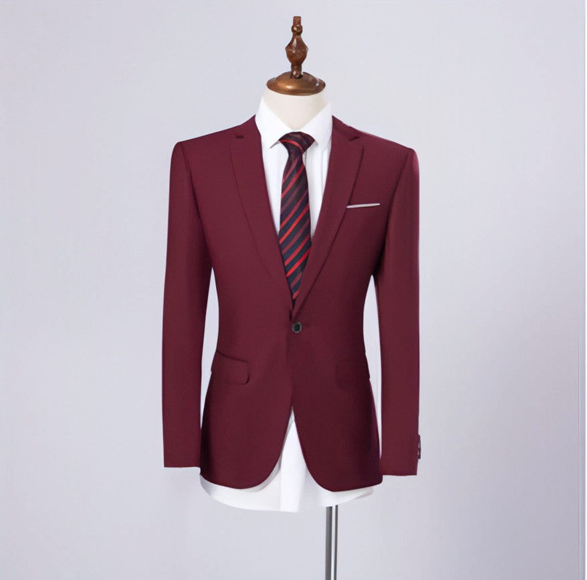 Valverro™ – Classic Men's Business Suit - enhanced image 10