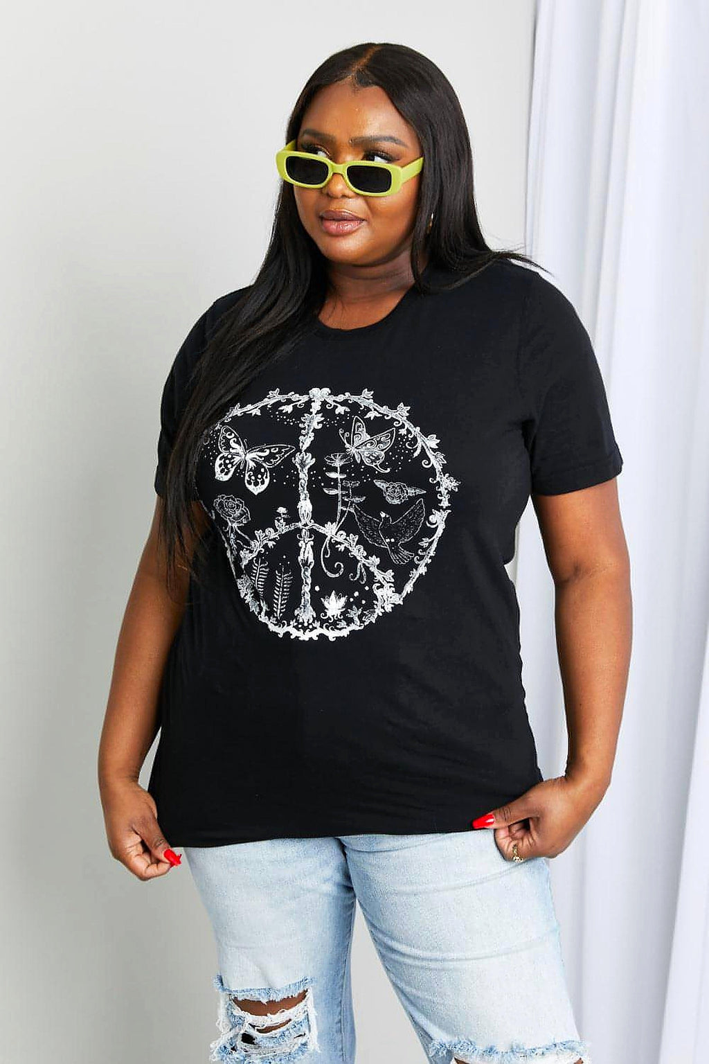 mineB Full Size Butterfly Graphic Tee Shirt - enhanced image 10