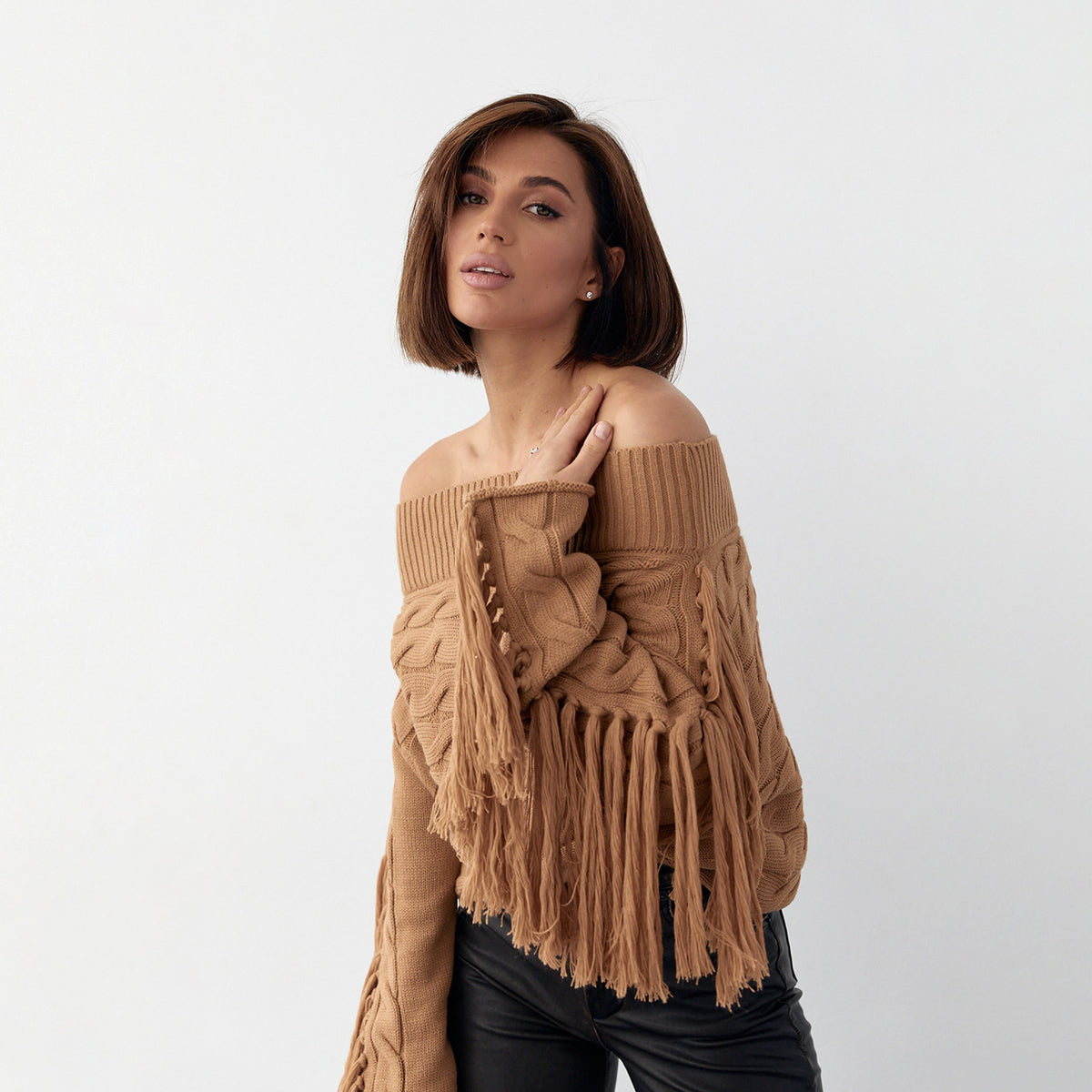 A Pure Color Elegant Style Woolen Tassel Design Sweater  Women - enhanced image 10