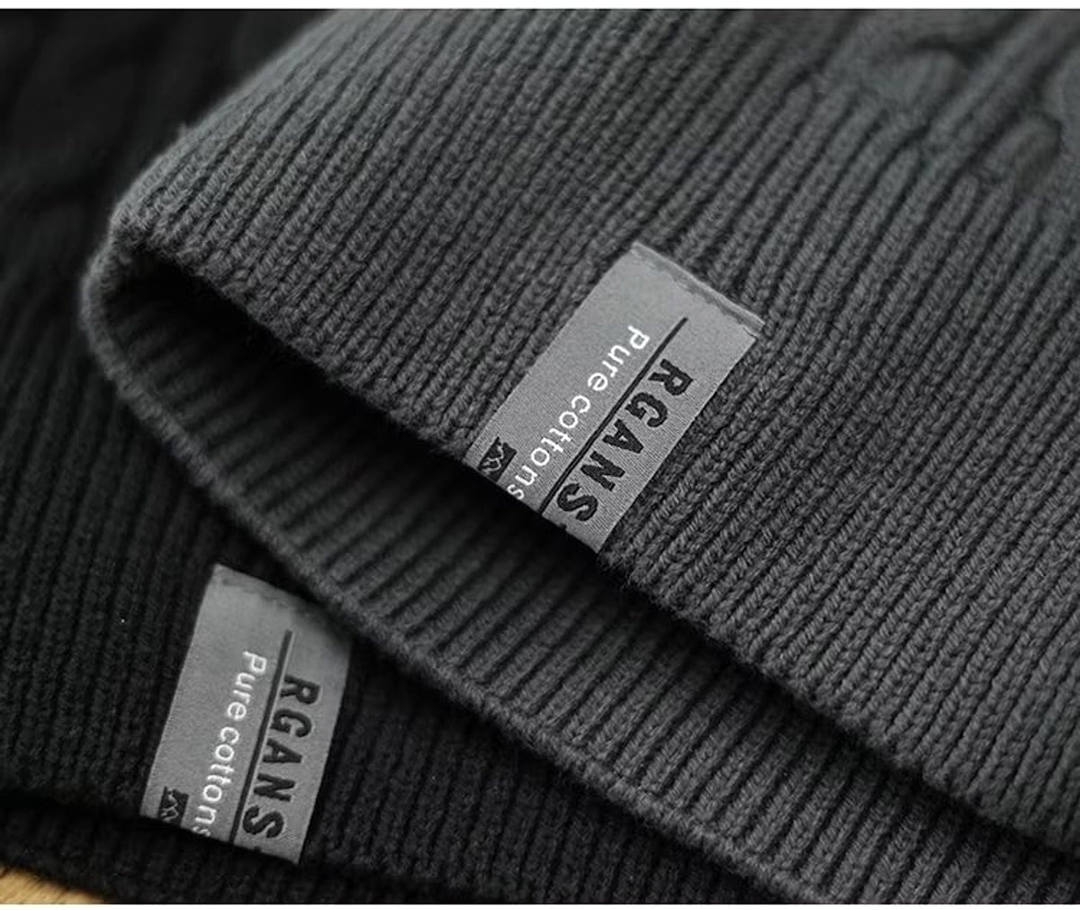 A1. Round Neck Sweater Men's Loose Sweater