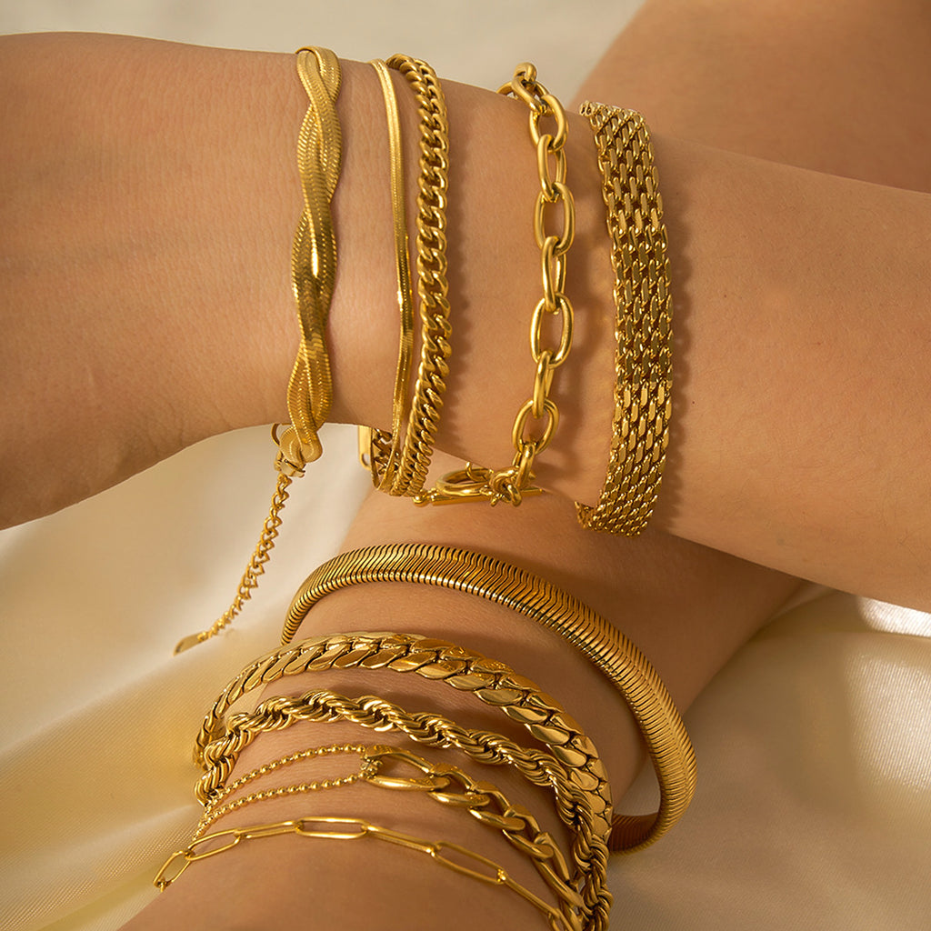 Elegant Gold-Plated Bracelet – Timeless & Stylish for Every Occasion - enhanced image 10