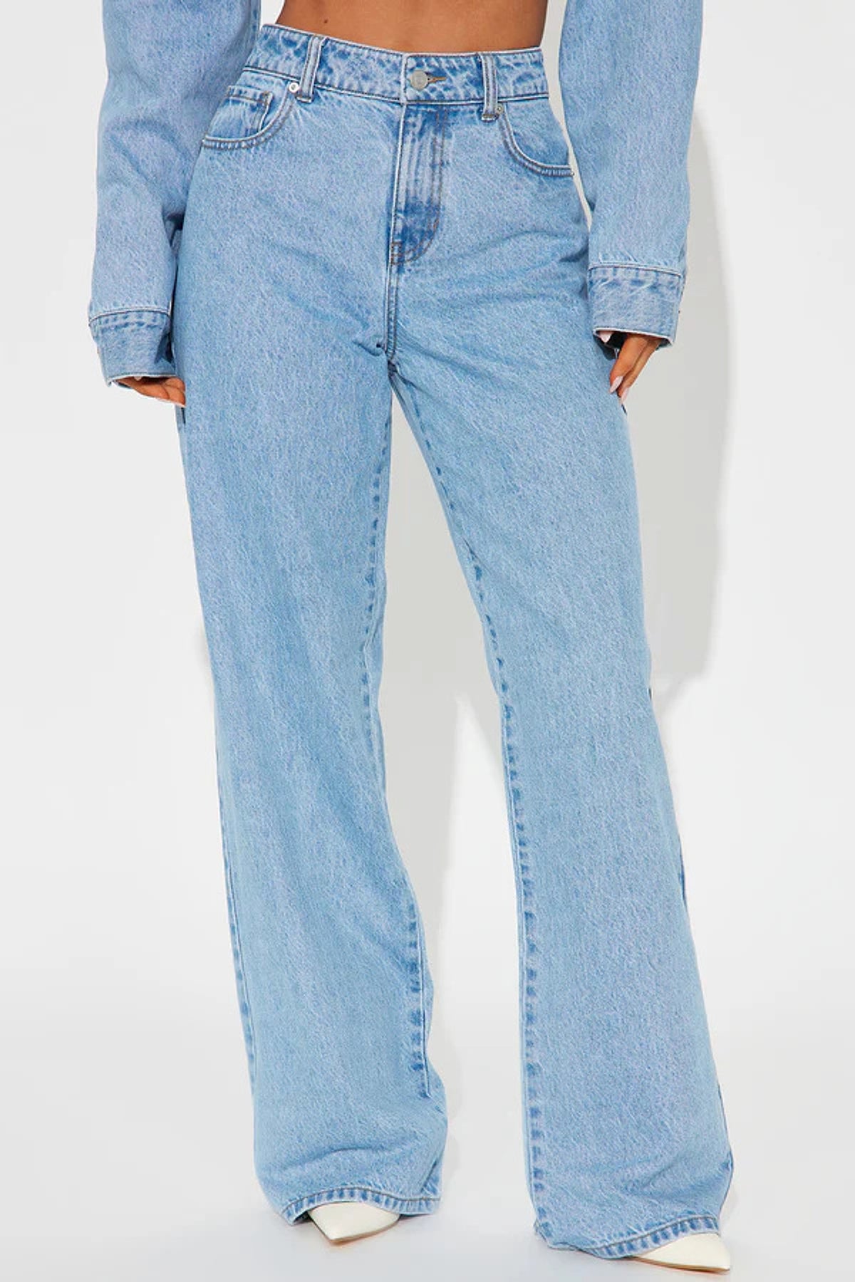Straight Fit Denim Jeans – 25 Edition - enhanced image 10