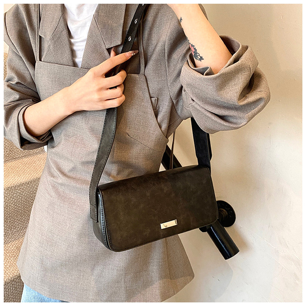 UrbanEase™ – Nylon Baguette Bag - enhanced image 10