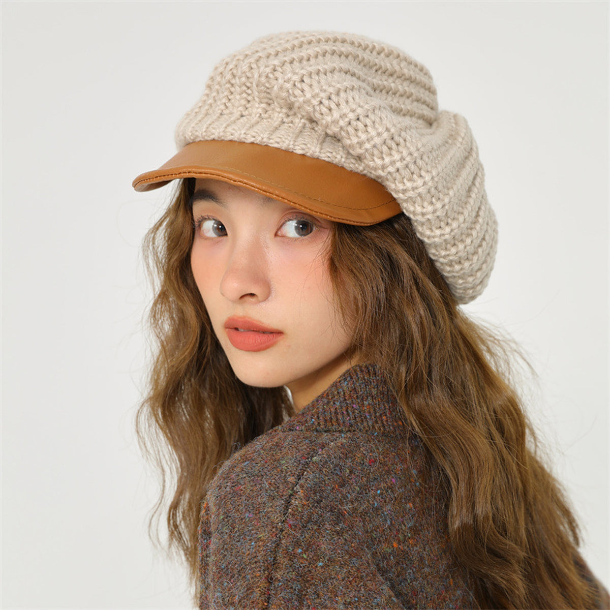 Warm And Cold Proof Hat Leather Brim Splicing - enhanced image 10