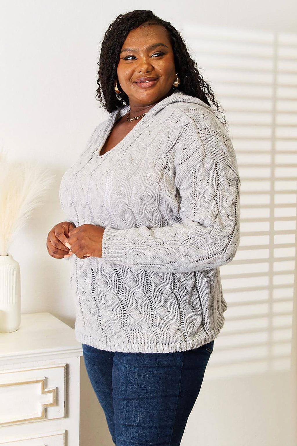 Woven Right Cable-Knit Hooded Sweater. - enhanced image 10