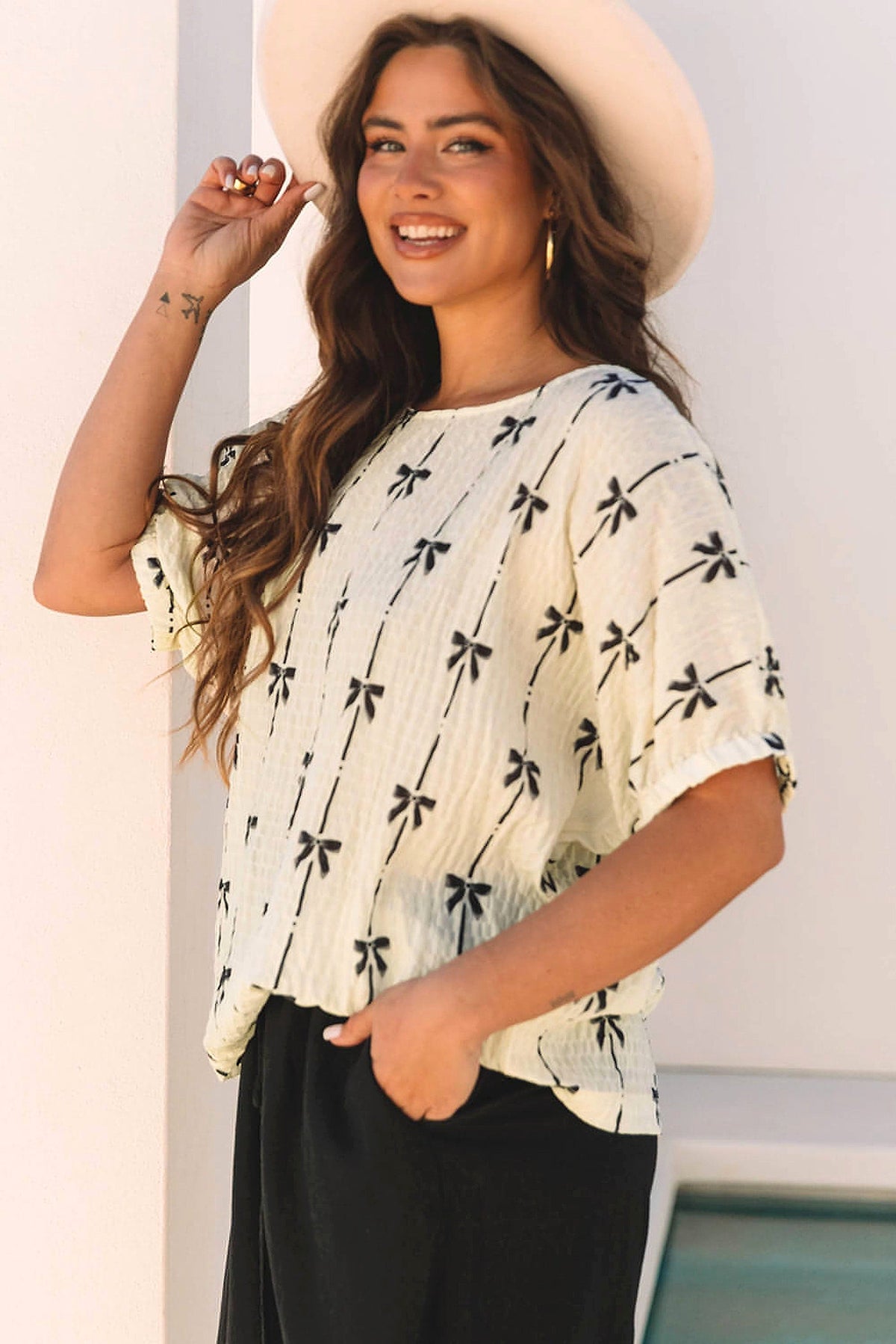 Beige Bow Print Puff Short Sleeve Top - enhanced image 11