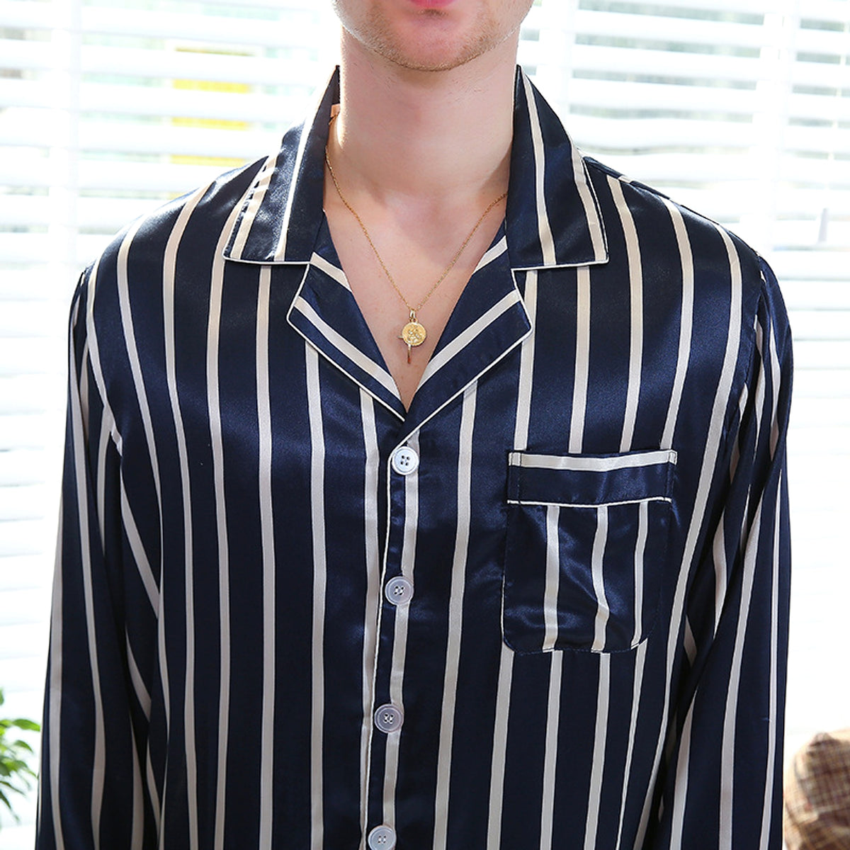 Fall men's simulated silk stripe pajamas men - enhanced image 11