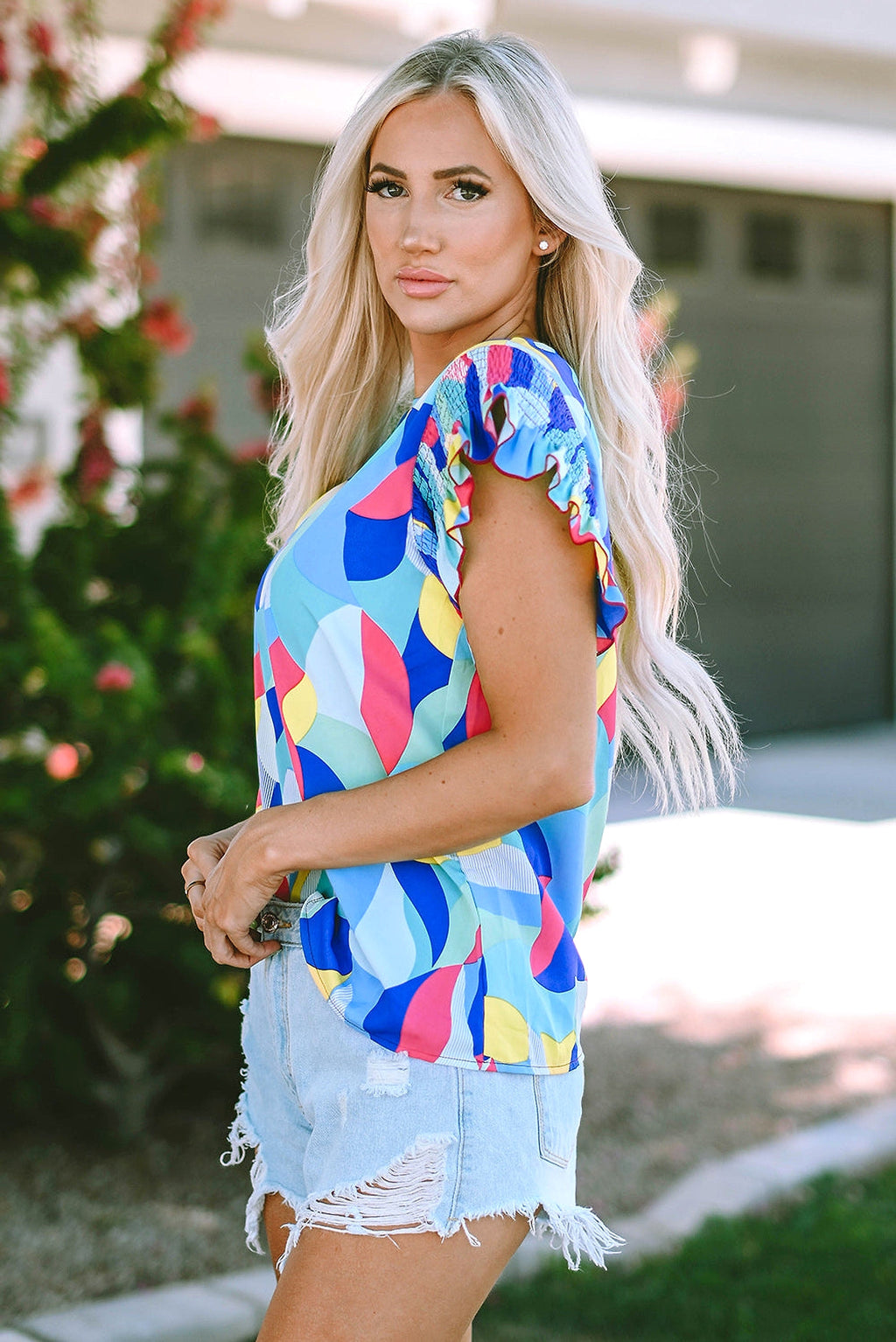 Multicolor Abstract Print Stitching Ruffle Sleeve Blouse - enhanced image 11